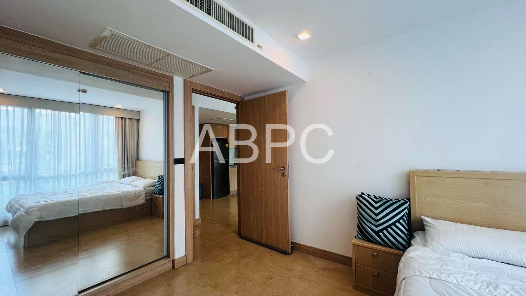 JUST IN 1 Bedroom Condo in The Cliff photo 11