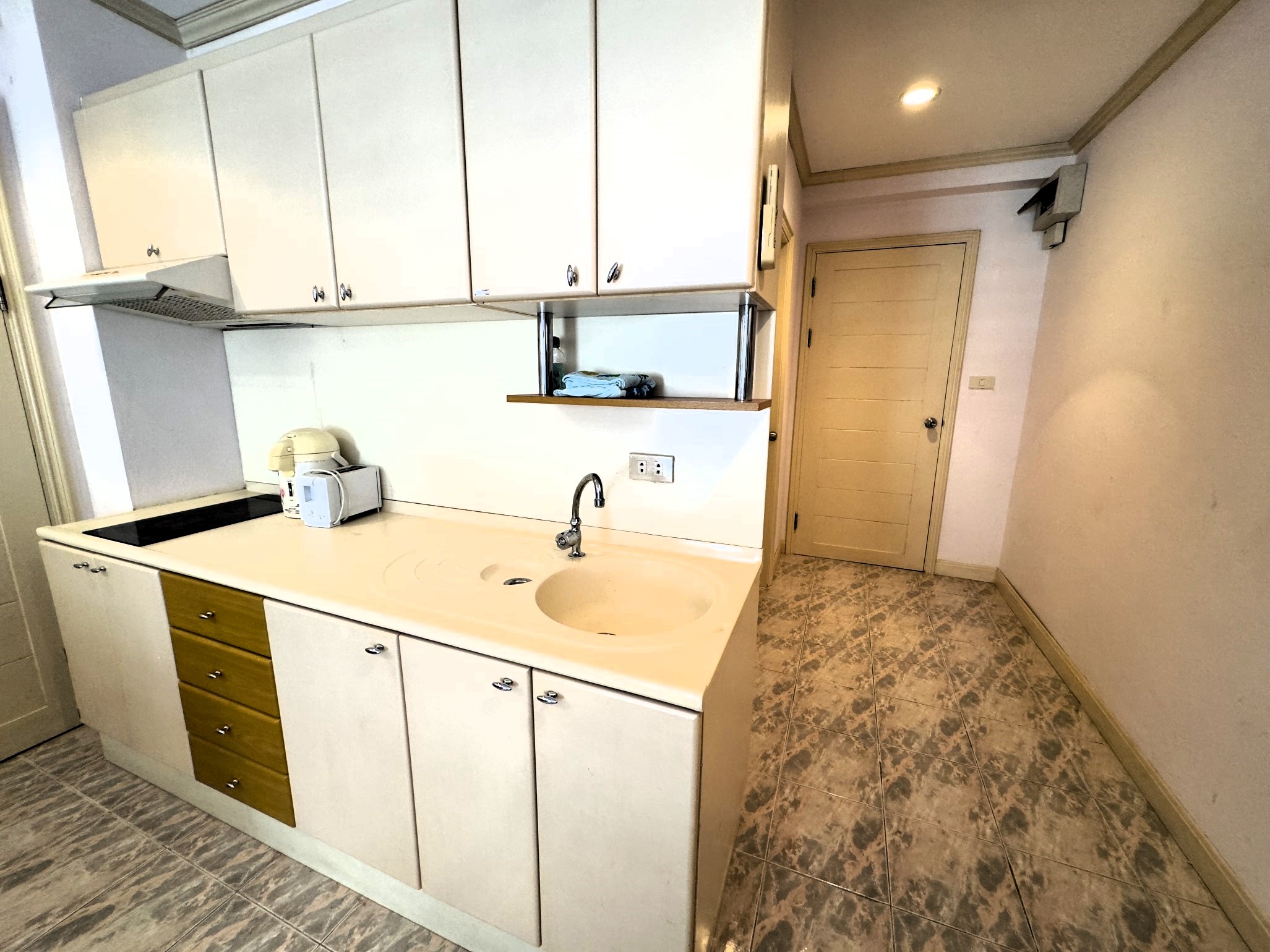 Large City View 1 Bed 2 Bath Condo In Jomtien photo 19