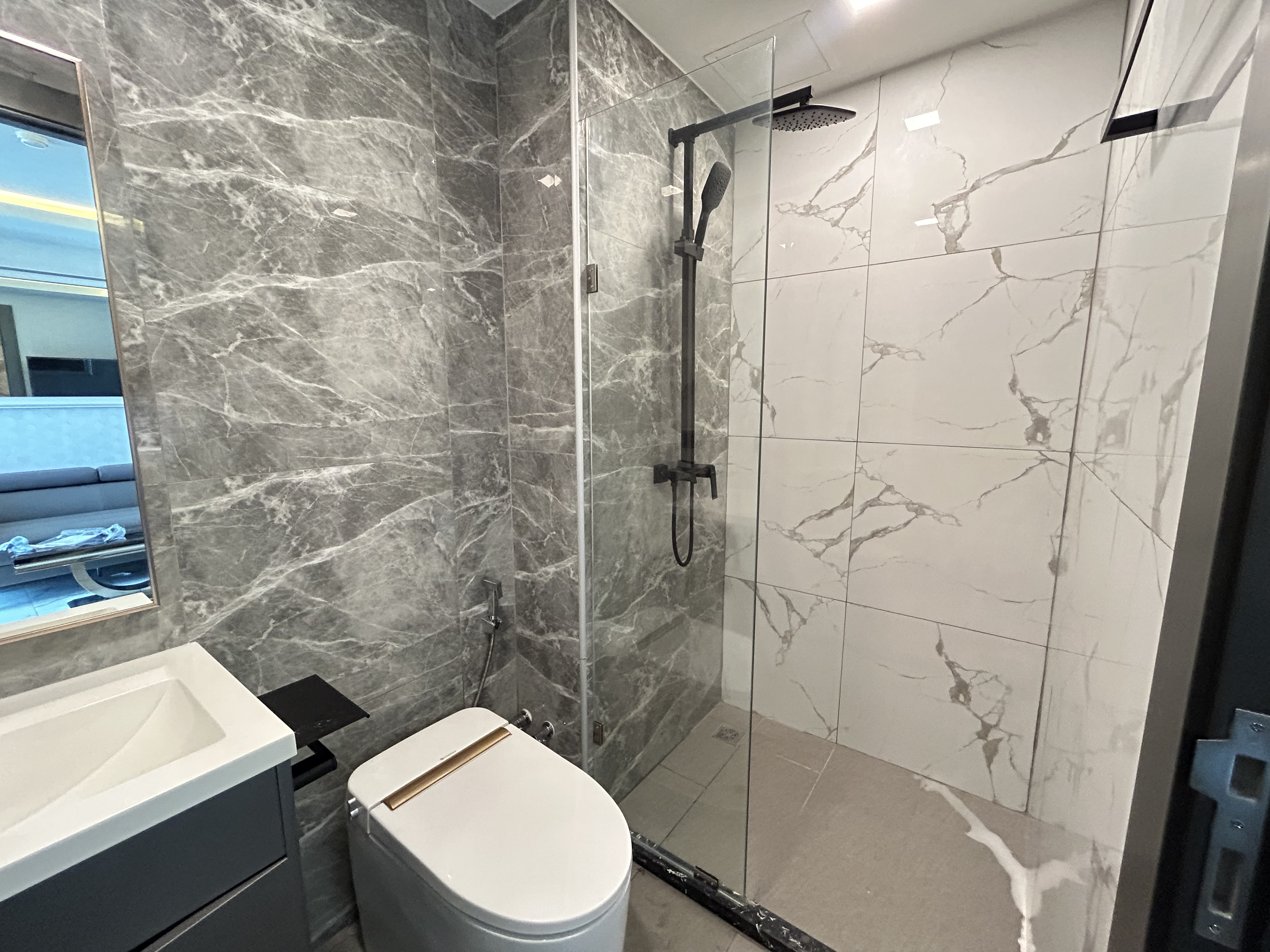 1 Bedroom Condo For Rent in Central Area photo 19