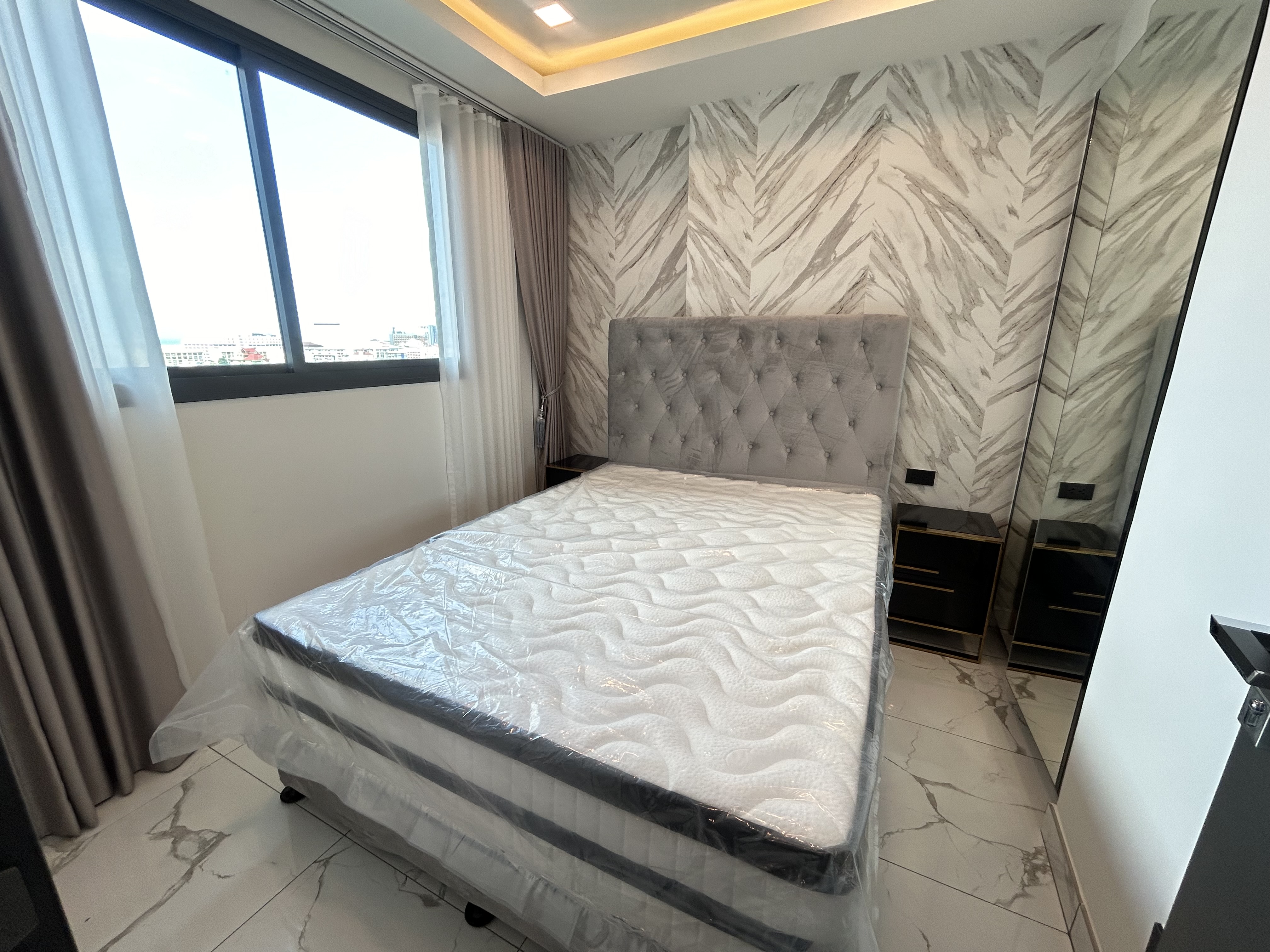 1 Bedroom Condo For Rent in Central Area photo 21