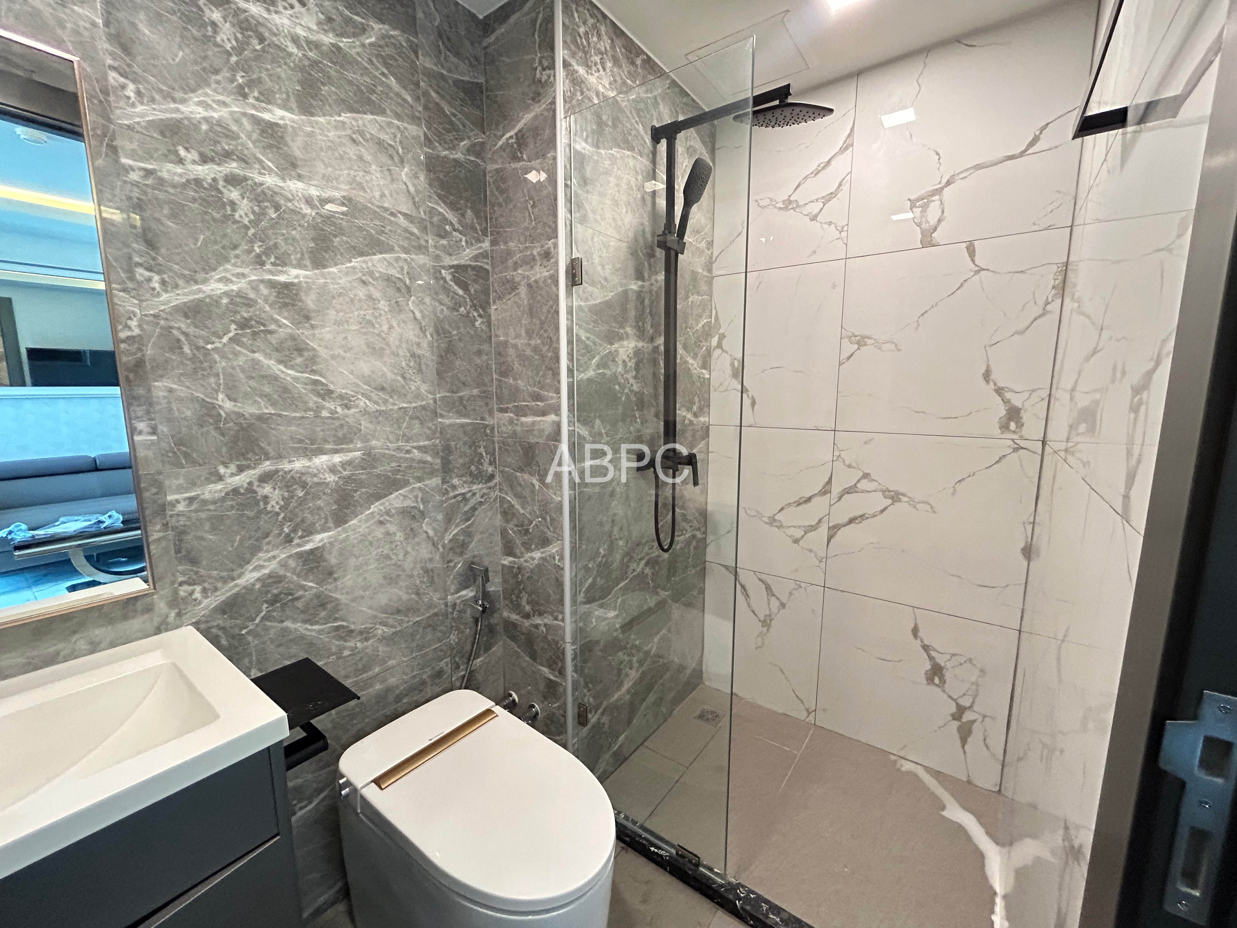 1 Bedroom Condo For Rent in Central Area photo 10