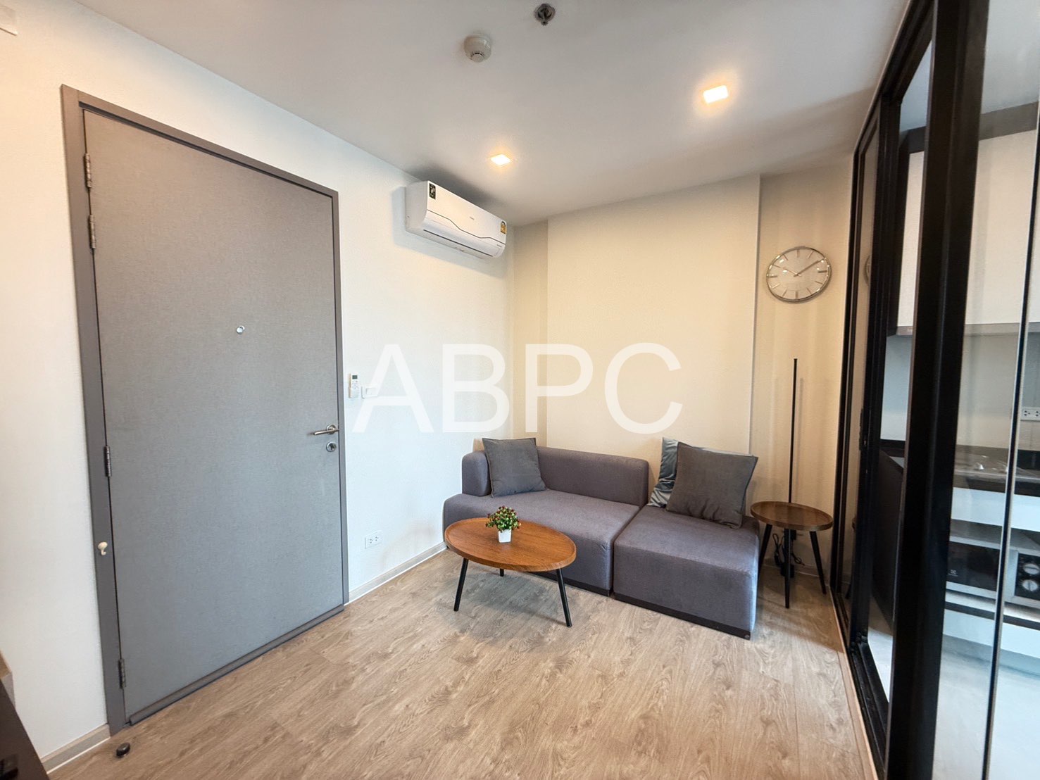 Great Location One bedroom Condo For rent In Central Pattaya photo 5