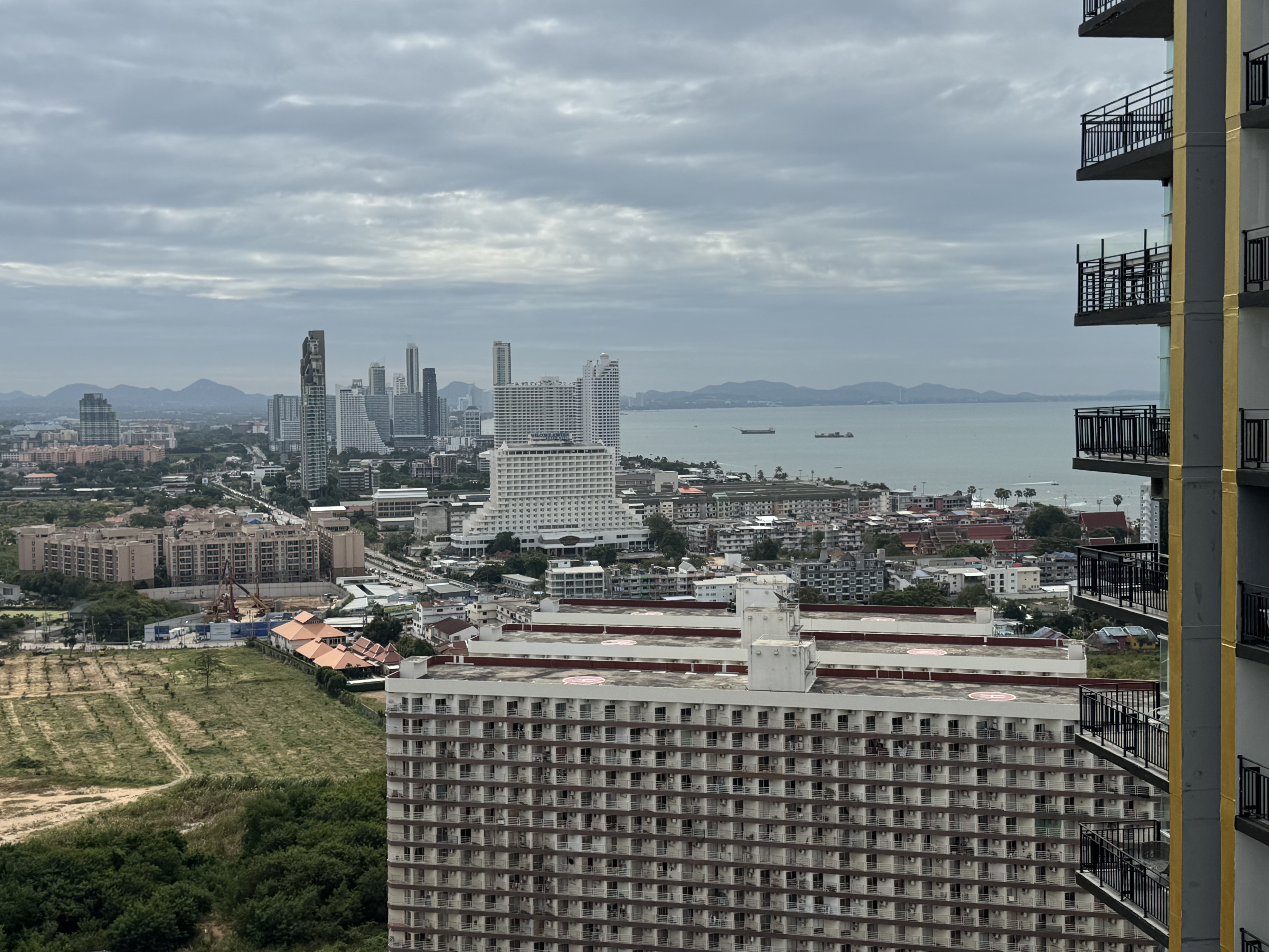 Panoramic City & Ocean View 1 Bedroom Condo in Jomtien photo 15