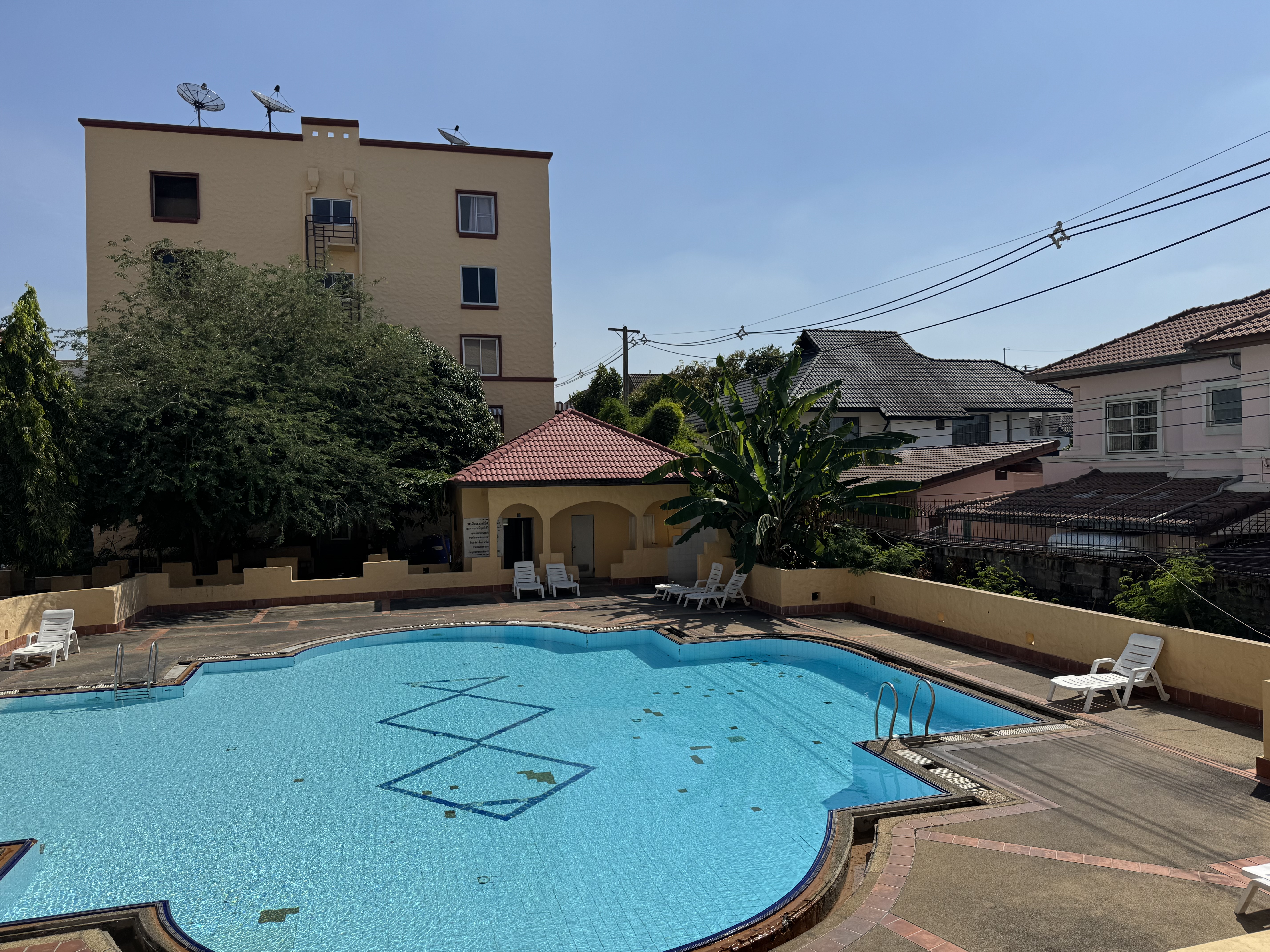 2 Bedrooms 1 Bathroom in Central Pattaya photo 12