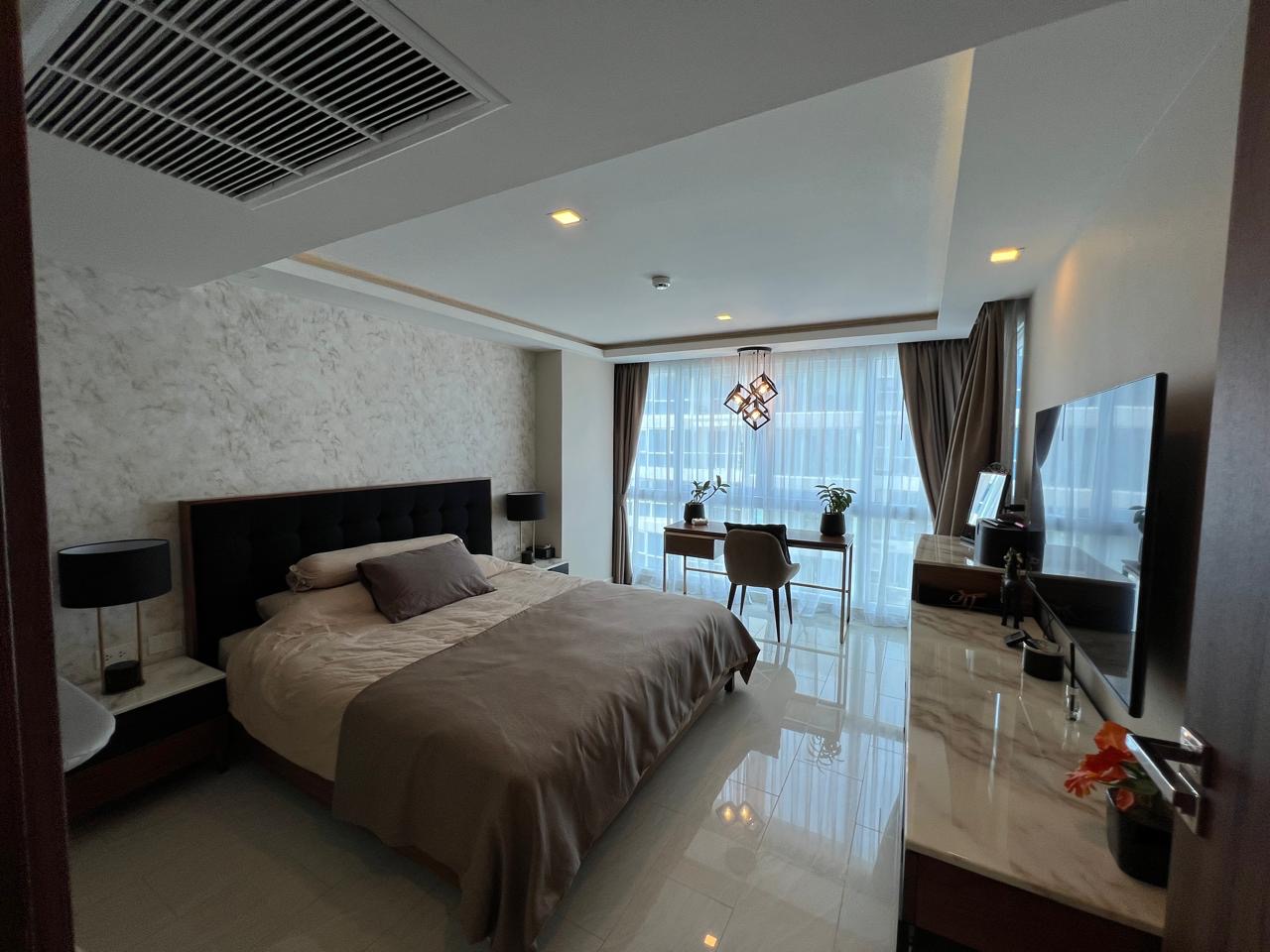 Pool View 2 Bed 2 Bath Condo In Central Pattaya photo 25