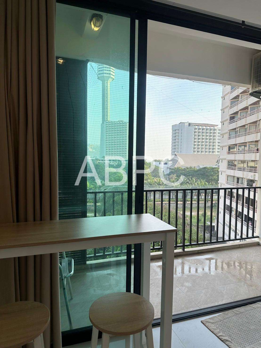 Studio Condo in Pratumnak photo 15