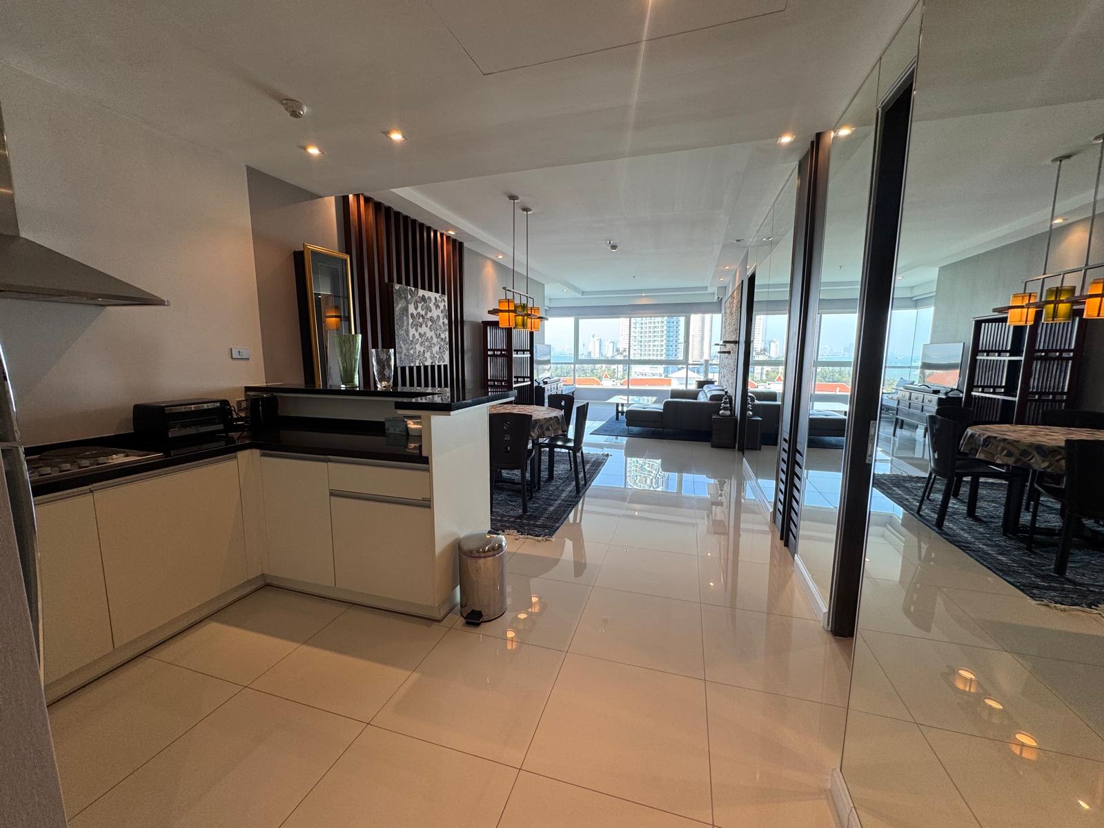 Beachfront Ocean View 1 Bed - 2 Bath Condo in Na Jomtien photo 17