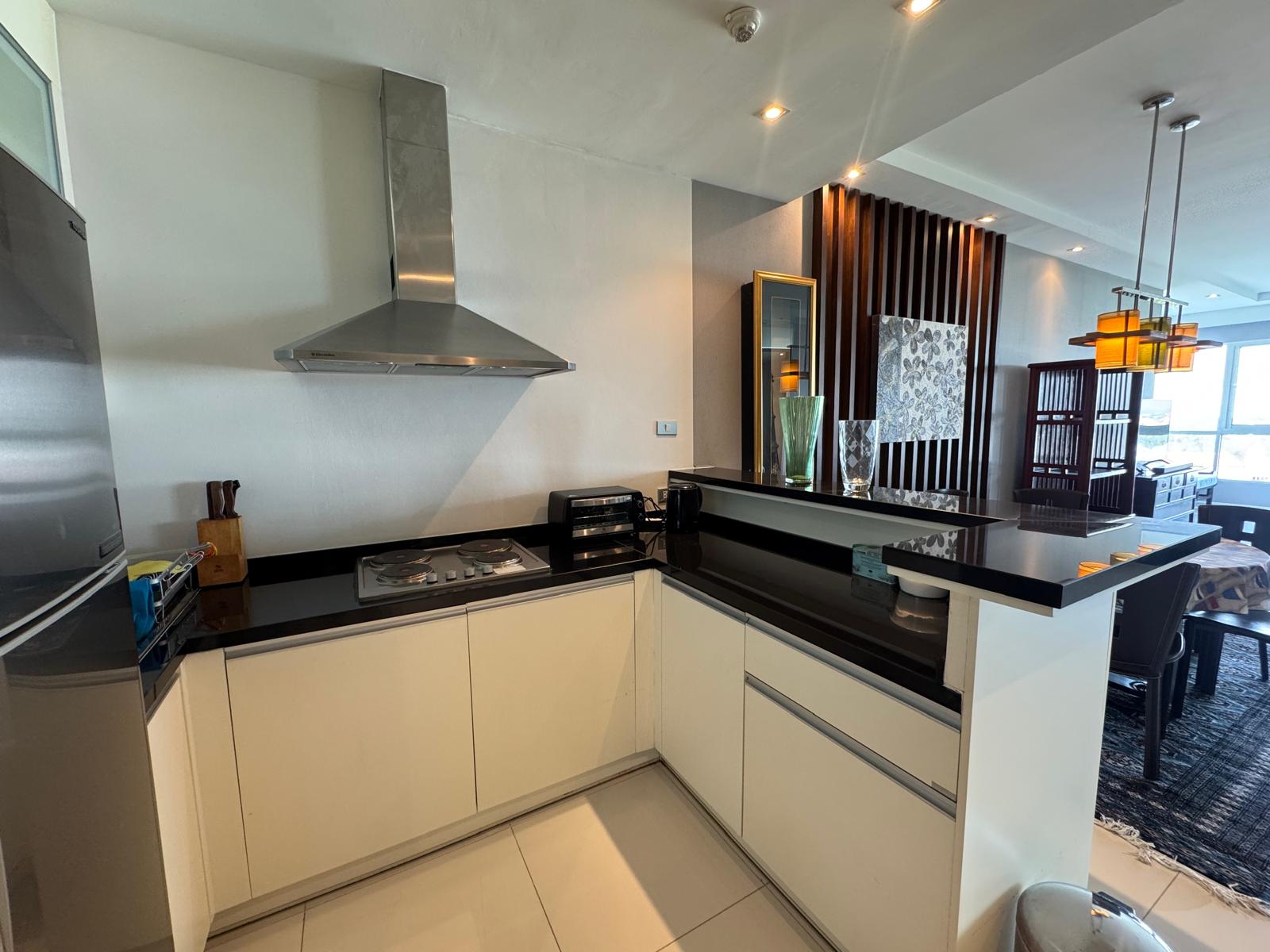 Beachfront Ocean View 1 Bed - 2 Bath Condo in Na Jomtien photo 18