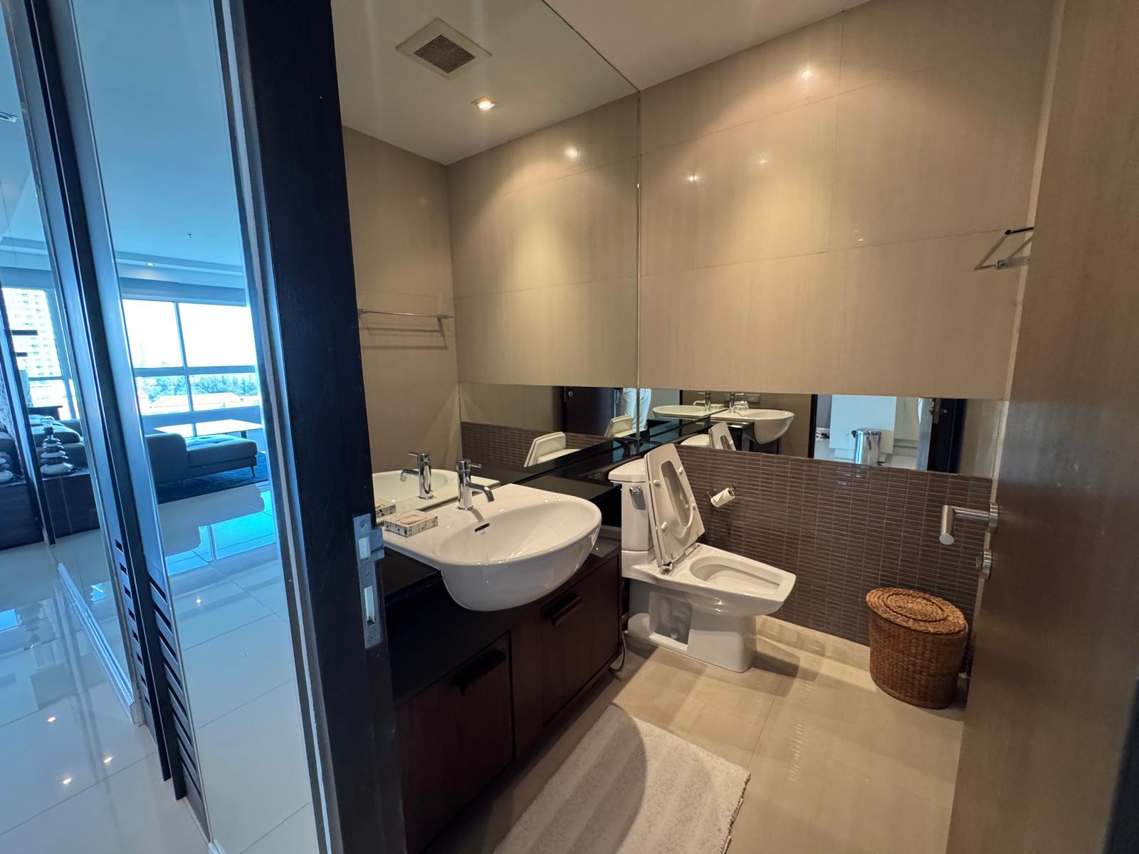 Beachfront Ocean View 1 Bed - 2 Bath Condo in Na Jomtien photo 21