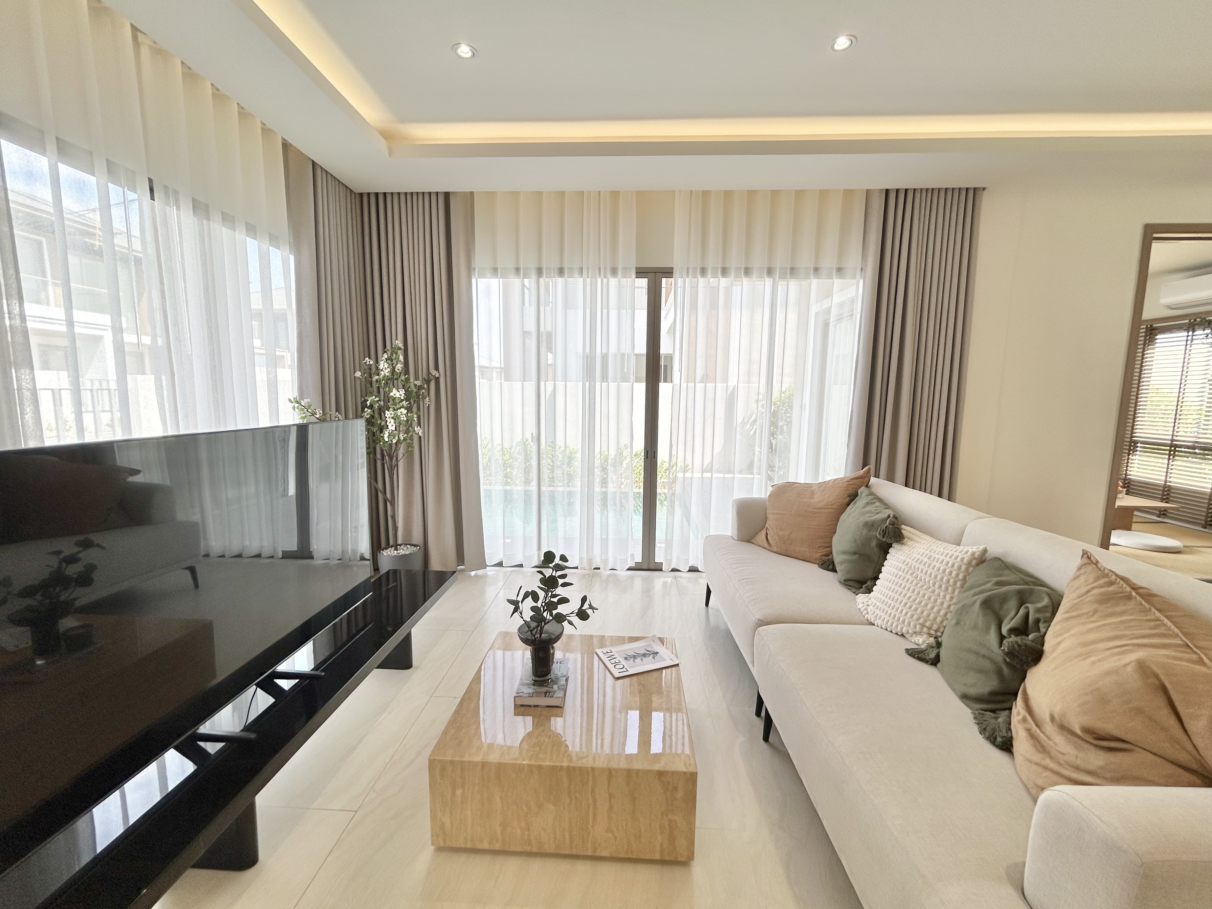 3 Bedroom 3 Bathroom House For sale photo 16