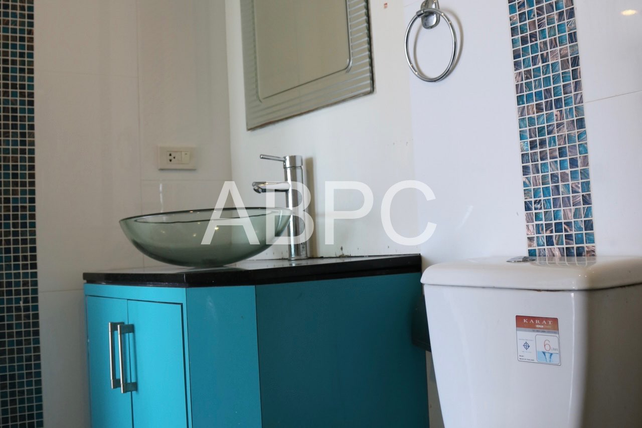 Studio Condo In Jomtien for sale in Jomtien