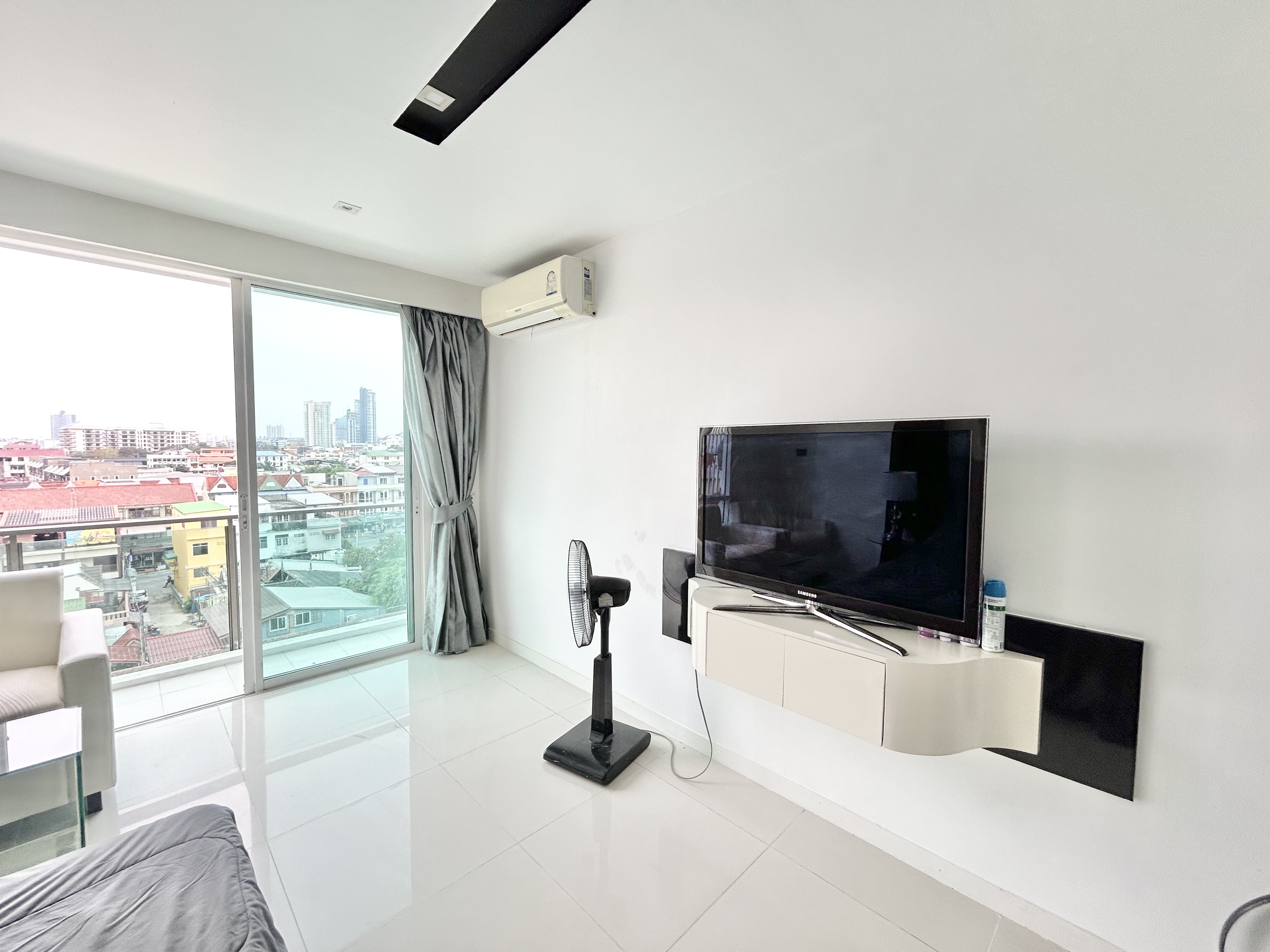 Studio Condo For Sale in Central Pattaya photo 21