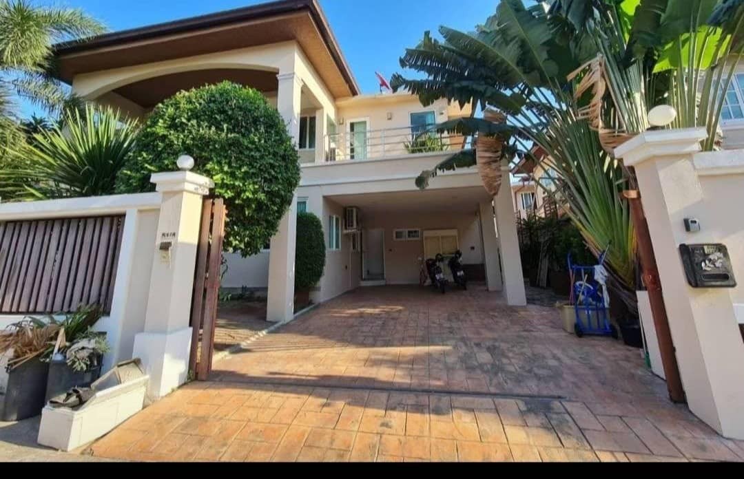 JUST IN A nice 2 - Storey House with private pool for Sale and Rent with Pets friendly photo 24