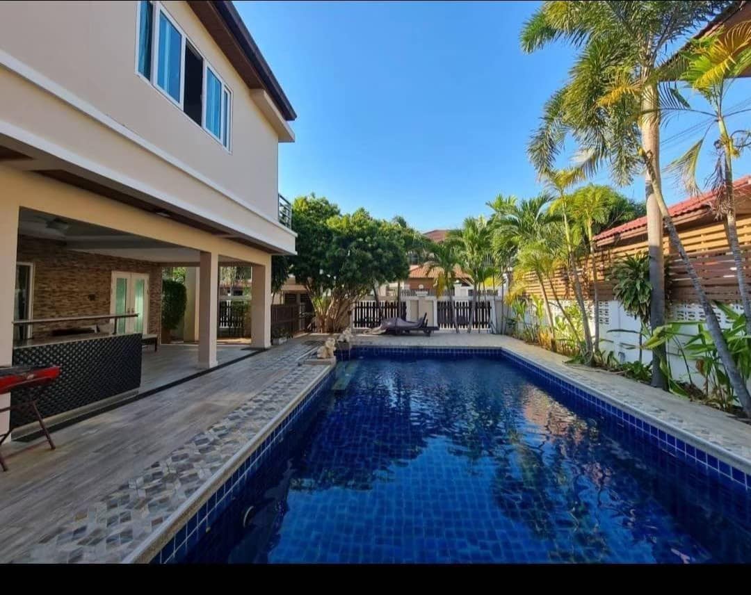 JUST IN A nice 2 - Storey House with private pool for Sale and Rent with Pets friendly photo 29