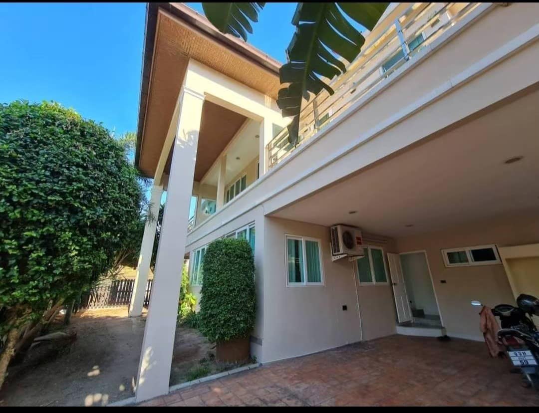 JUST IN A nice 2 - Storey House with private pool for Sale and Rent with Pets friendly photo 30