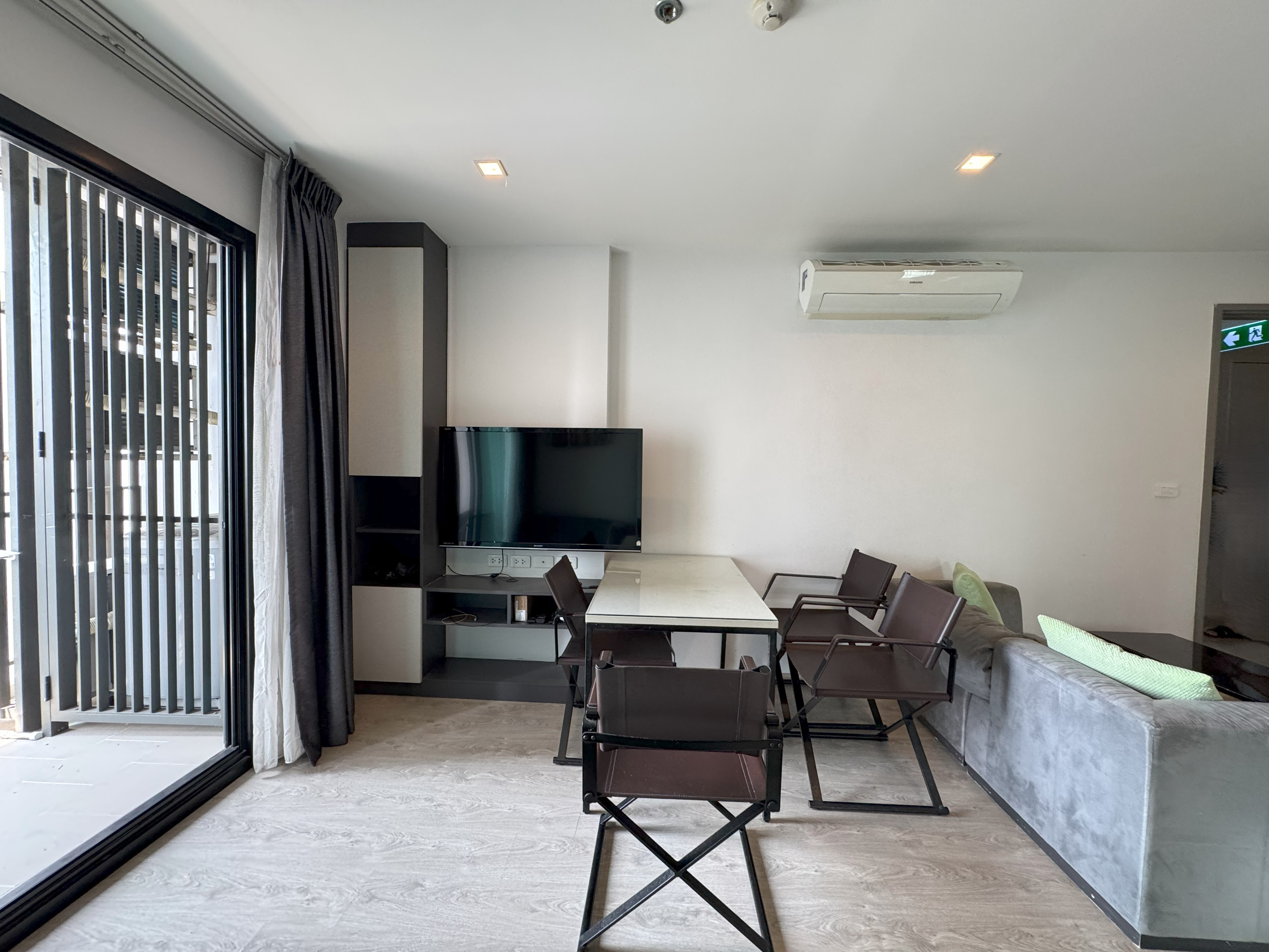 Corner unit 2 Bedrooms 1 Bathroom in Central Pattaya photo 20