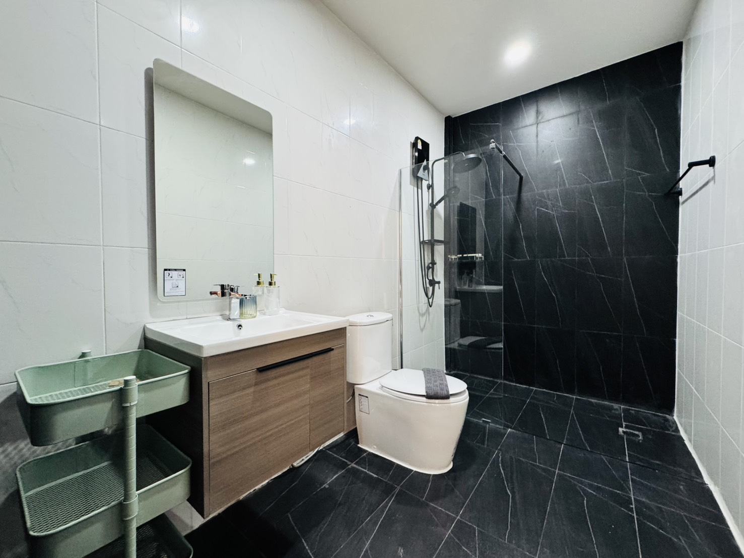 Town home Two - Storey for Sale in South Pattaya photo 19