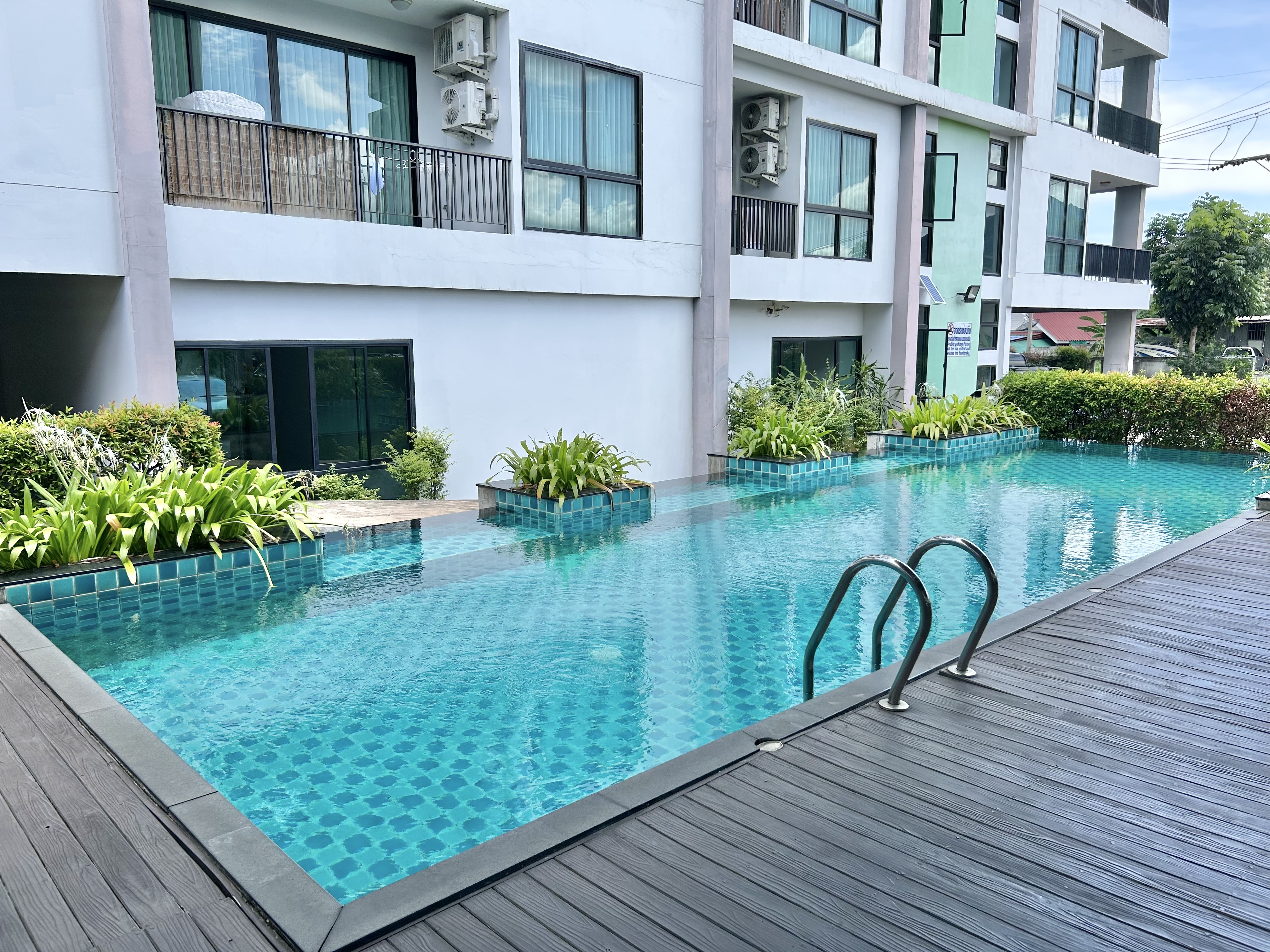 1 Bedroom Condo For Sale In East Pattaya photo 12