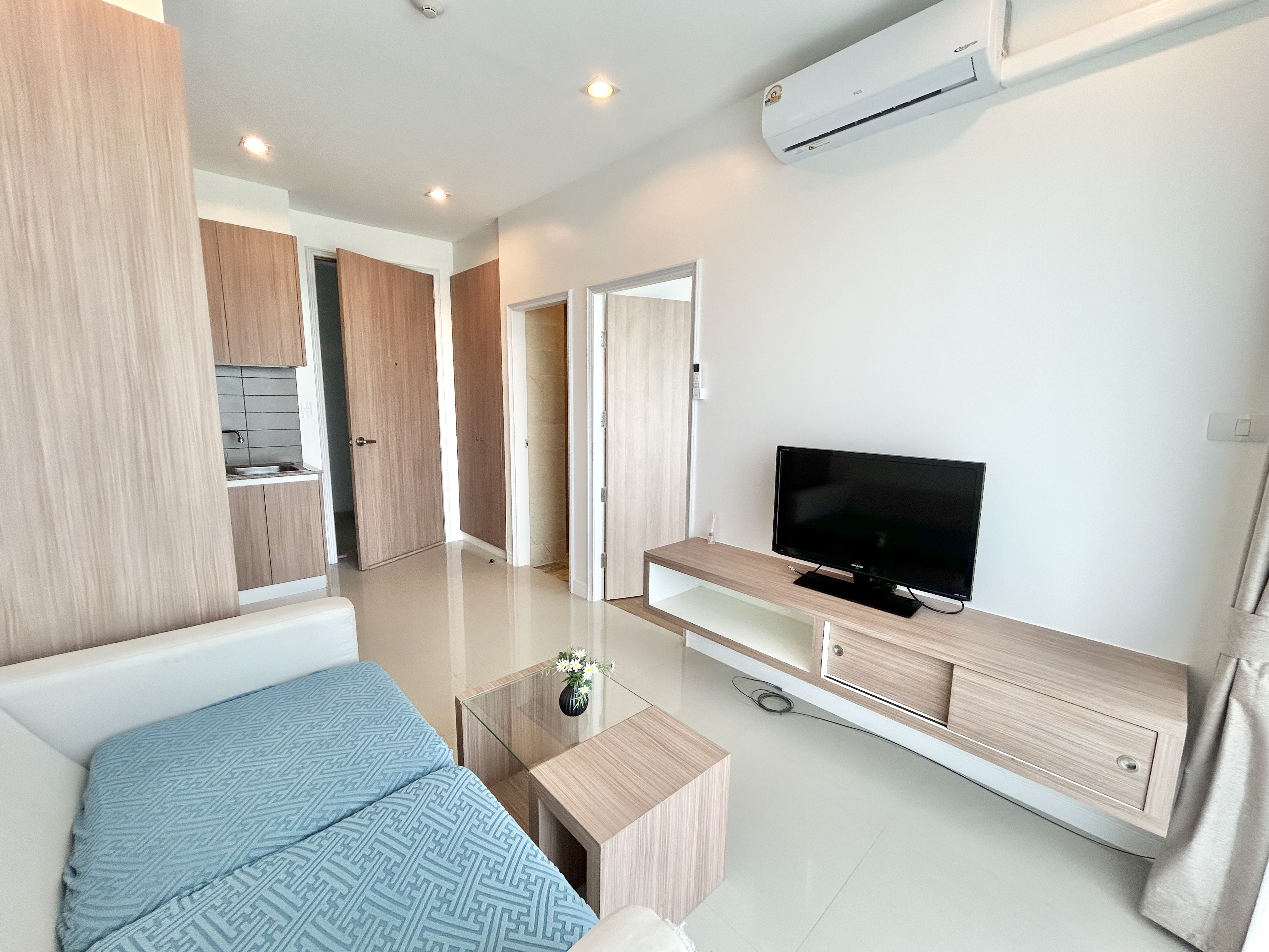 1 Bedroom Condo For Sale In East Pattaya photo 13