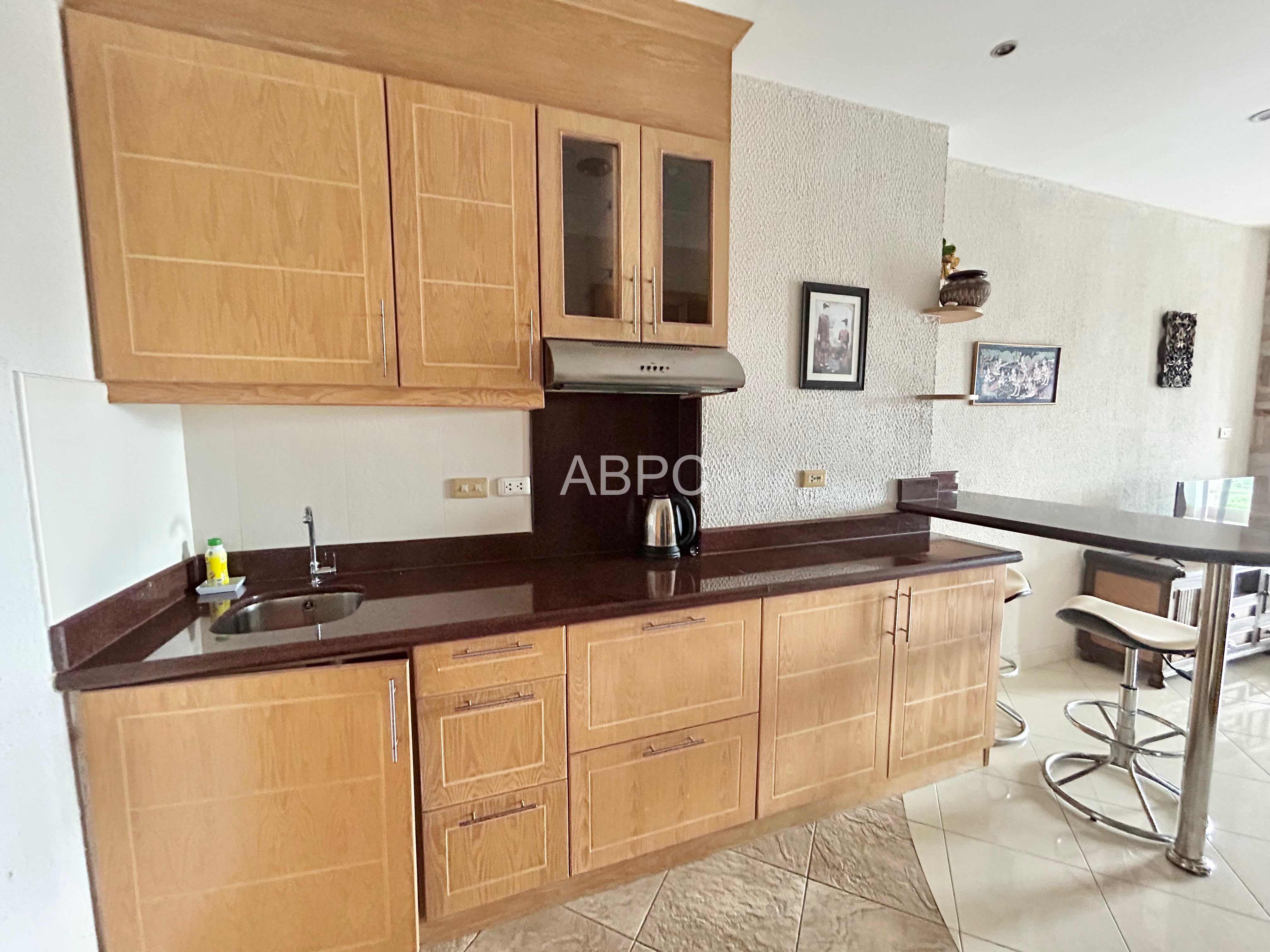 Studio Condo in Jomtien CR4160 photo 6