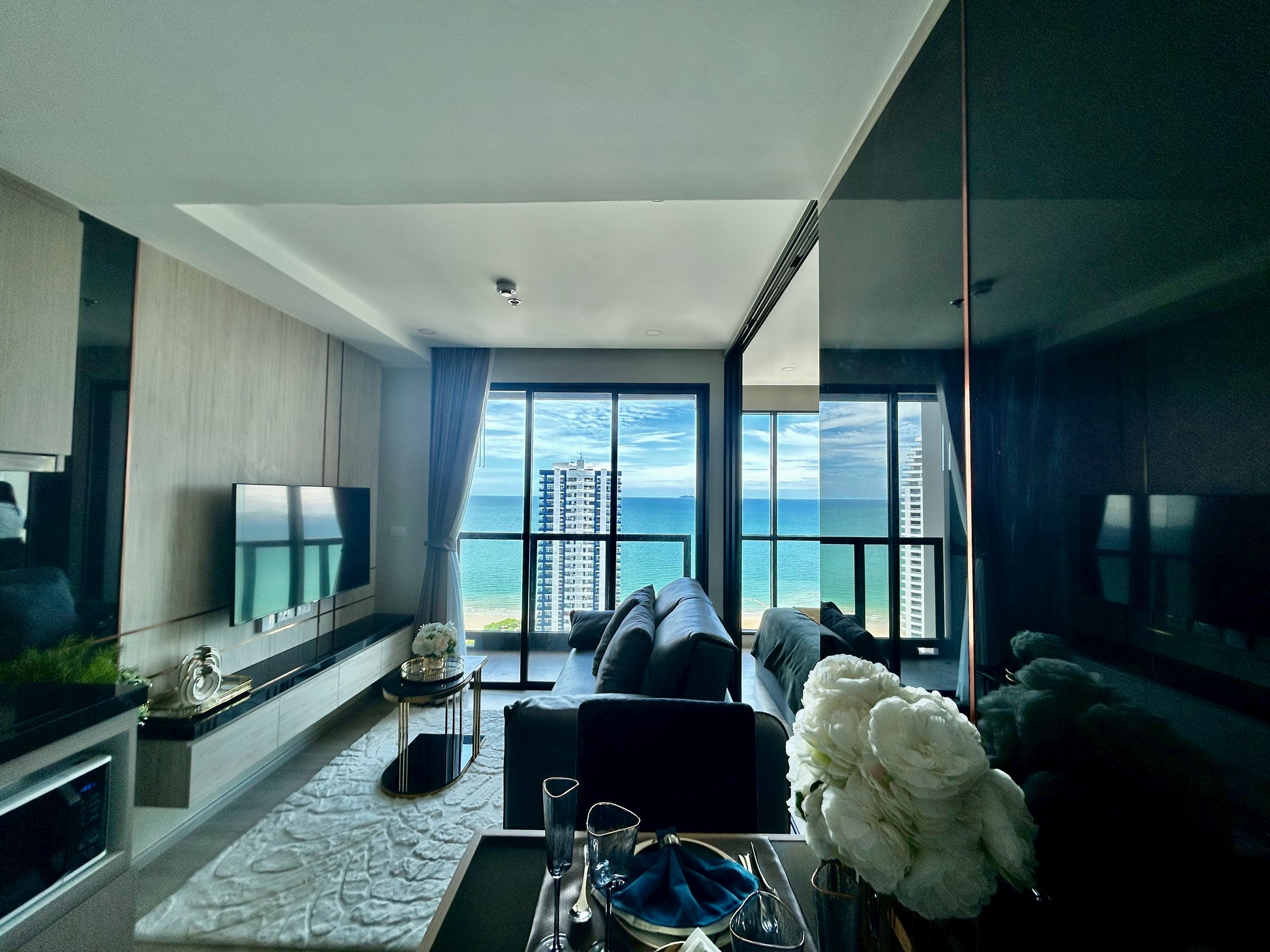 High Floor Sea View 1 Bedroom 1 Bathroom in Panora Pratumnak photo 17