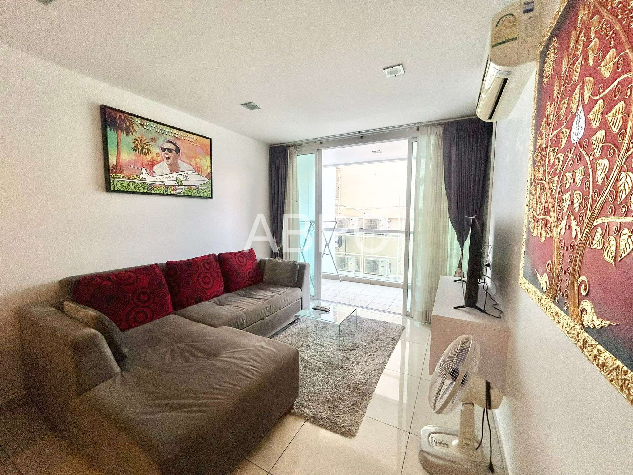 Large 1 Bed 1 Bath Condo In Pratumnak photo 13