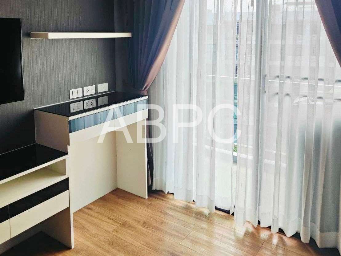 One Bedroom Condo For Sale In Jomtien
