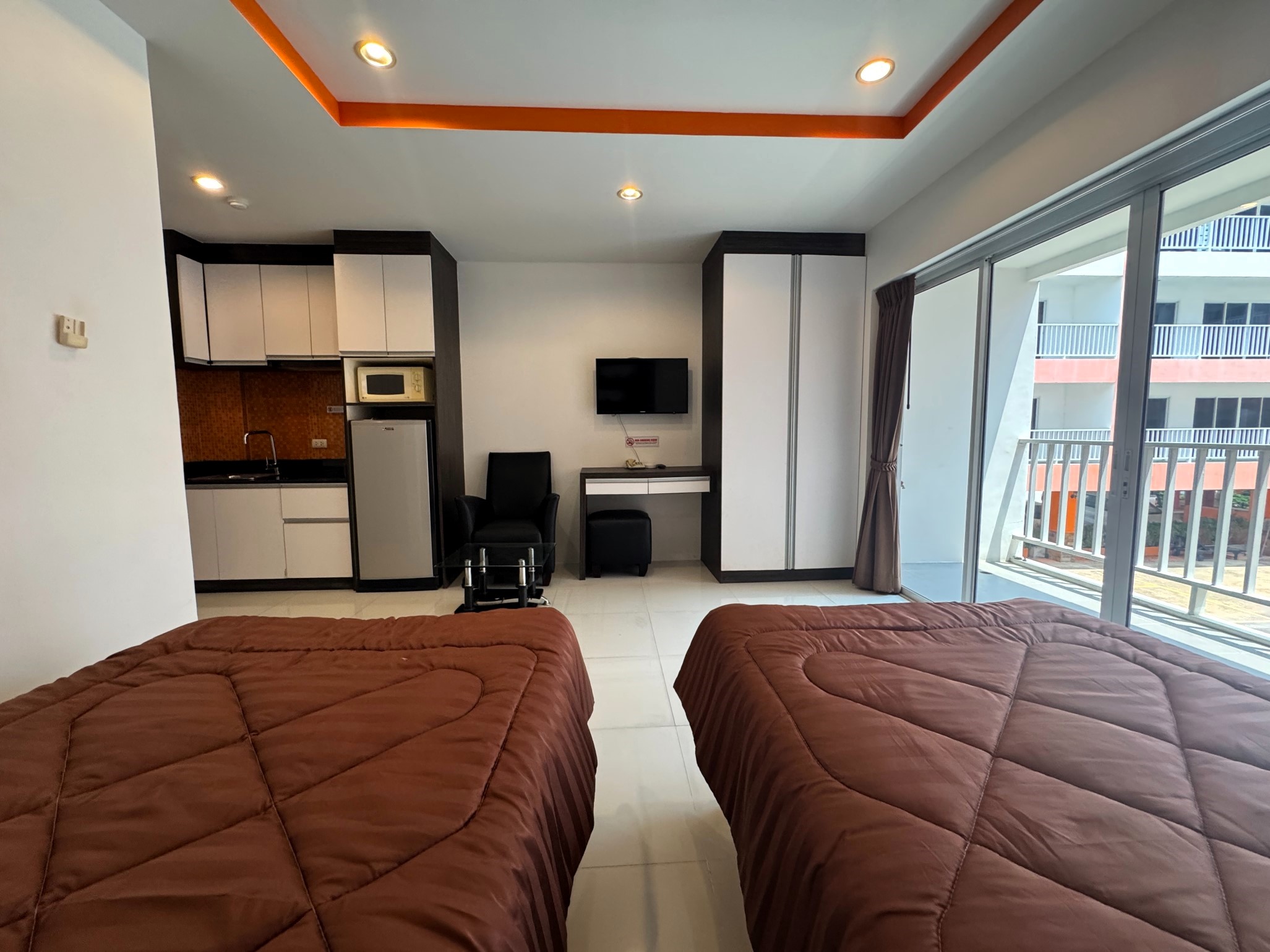 Pool View Studio Condo In Pratumnak photo 21