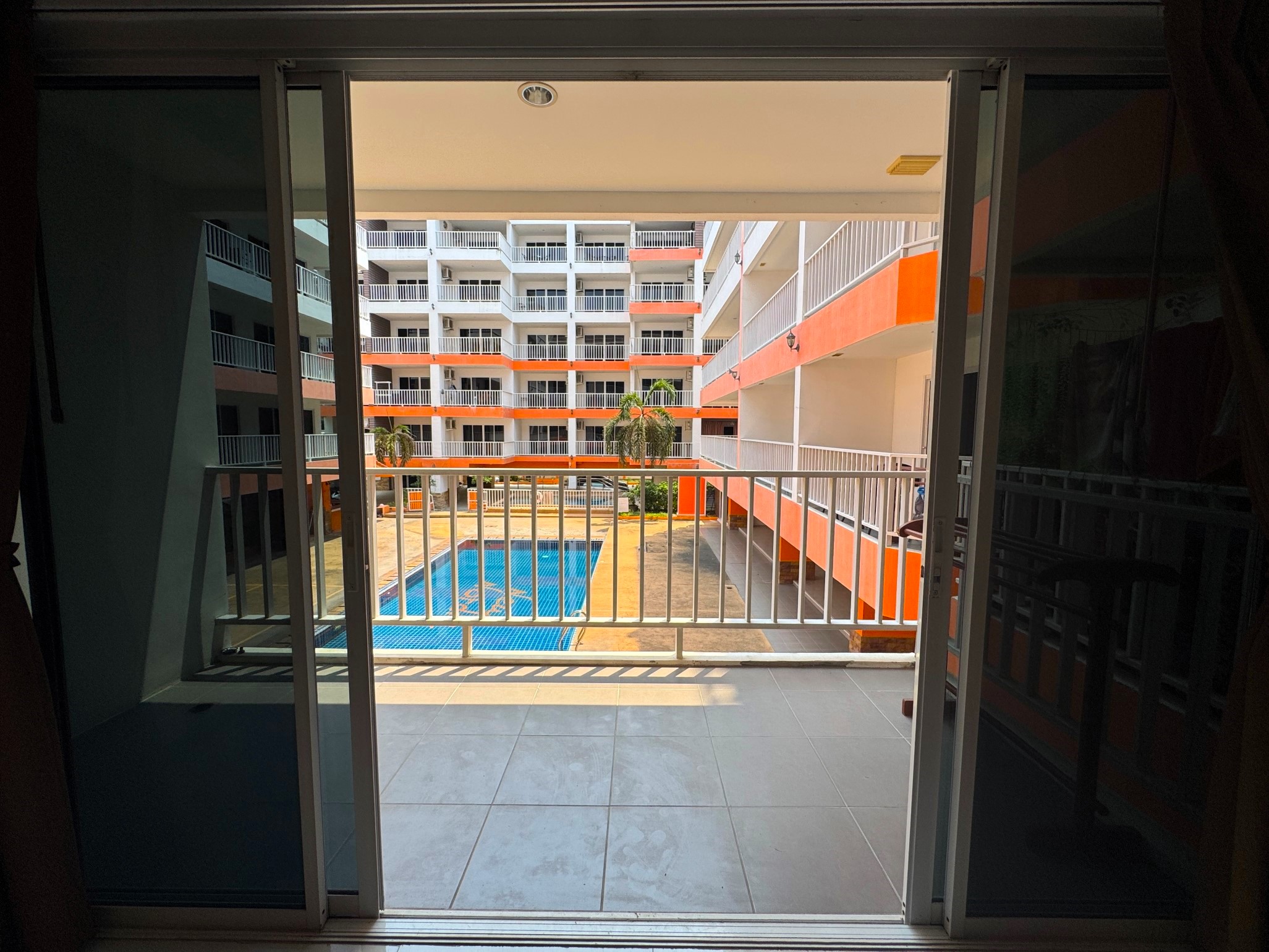 Pool View Studio Condo In Pratumnak photo 26