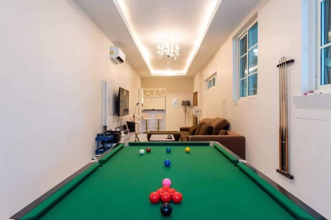 Spacious Pool Villa 4 bedrooms 3 bathrooms in East Pattaya for Sale photo 16