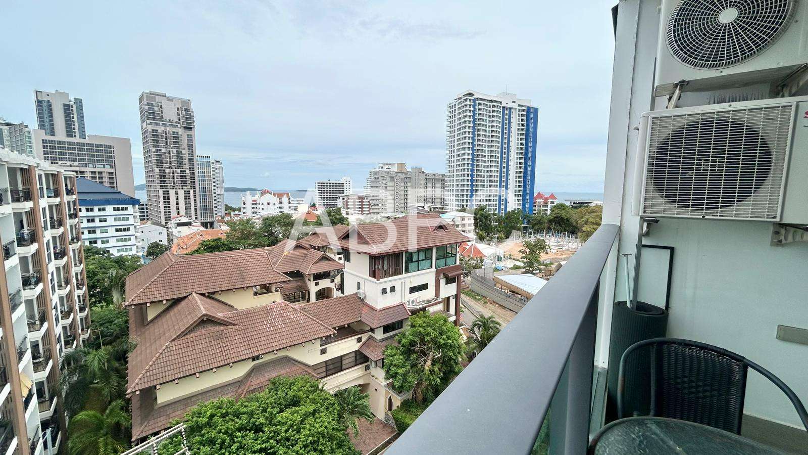 1 Bedroom Condo For Rent in Cosy Beach