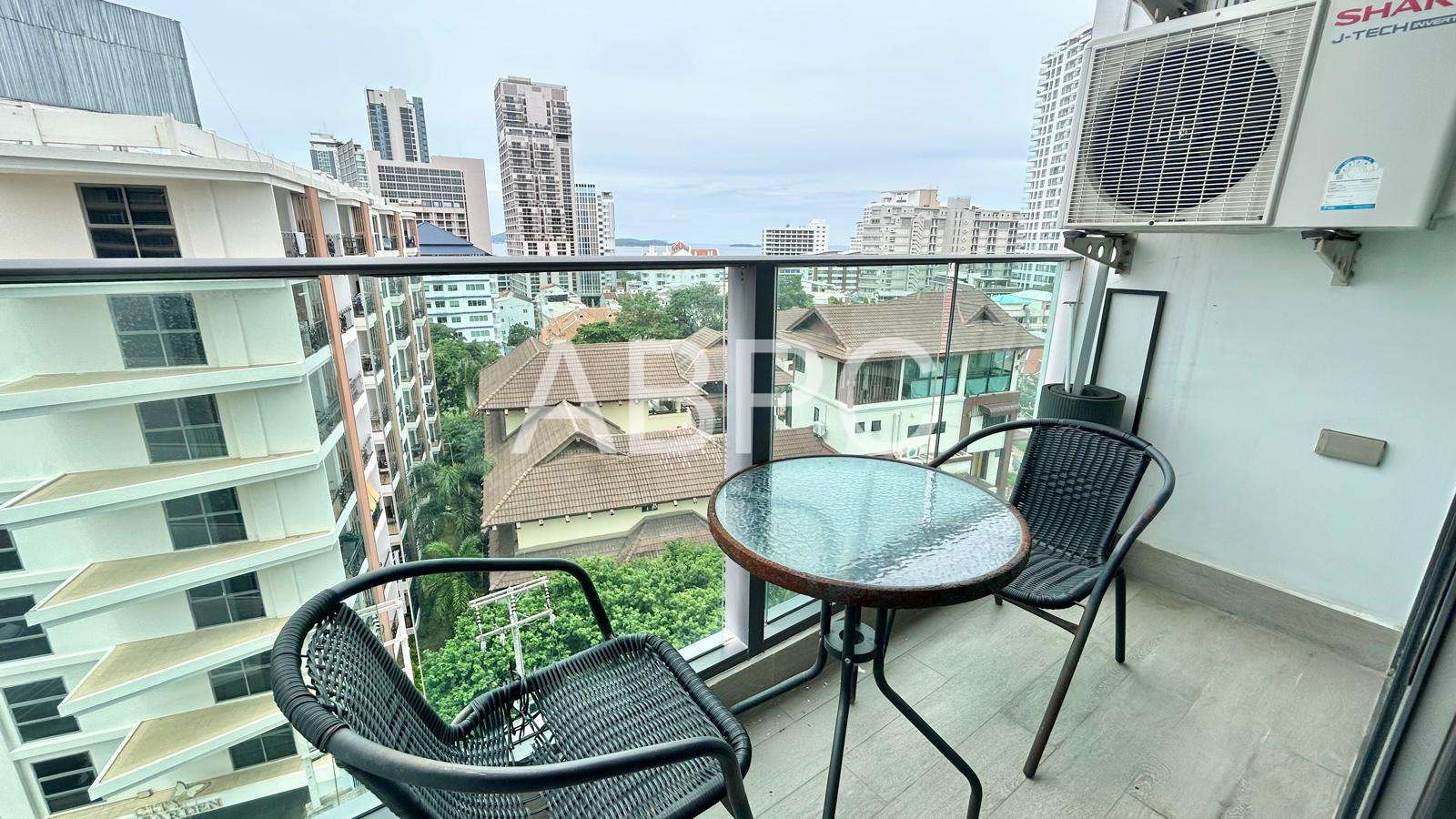 1 Bedroom Condo For Rent in Cosy Beach photo 5