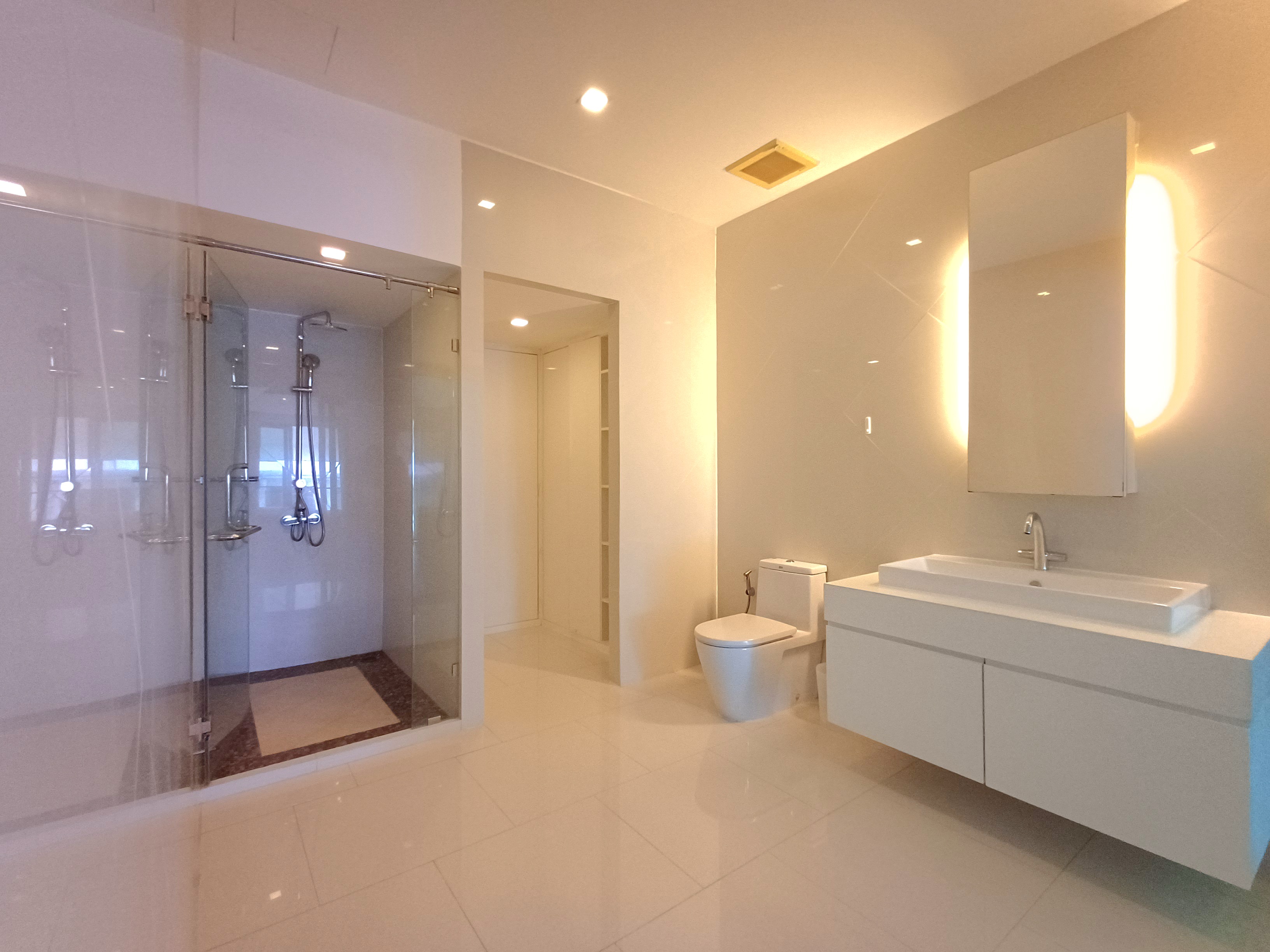 Duplex 2 bedrooms 3 bathroom in Wongamat for Rent photo 16
