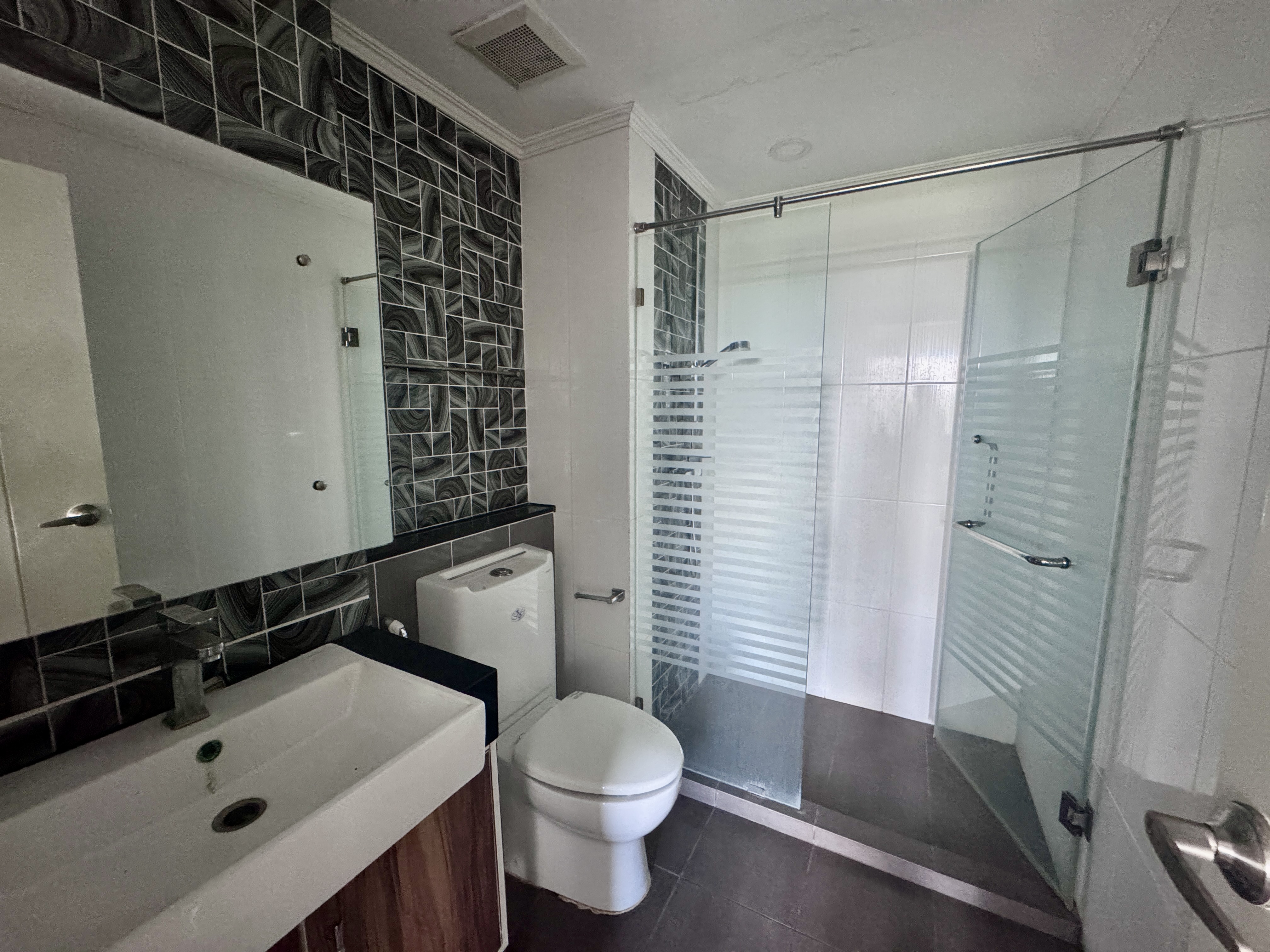 1 Bedroom 1 Bathroom Dusit Grand Park photo 9