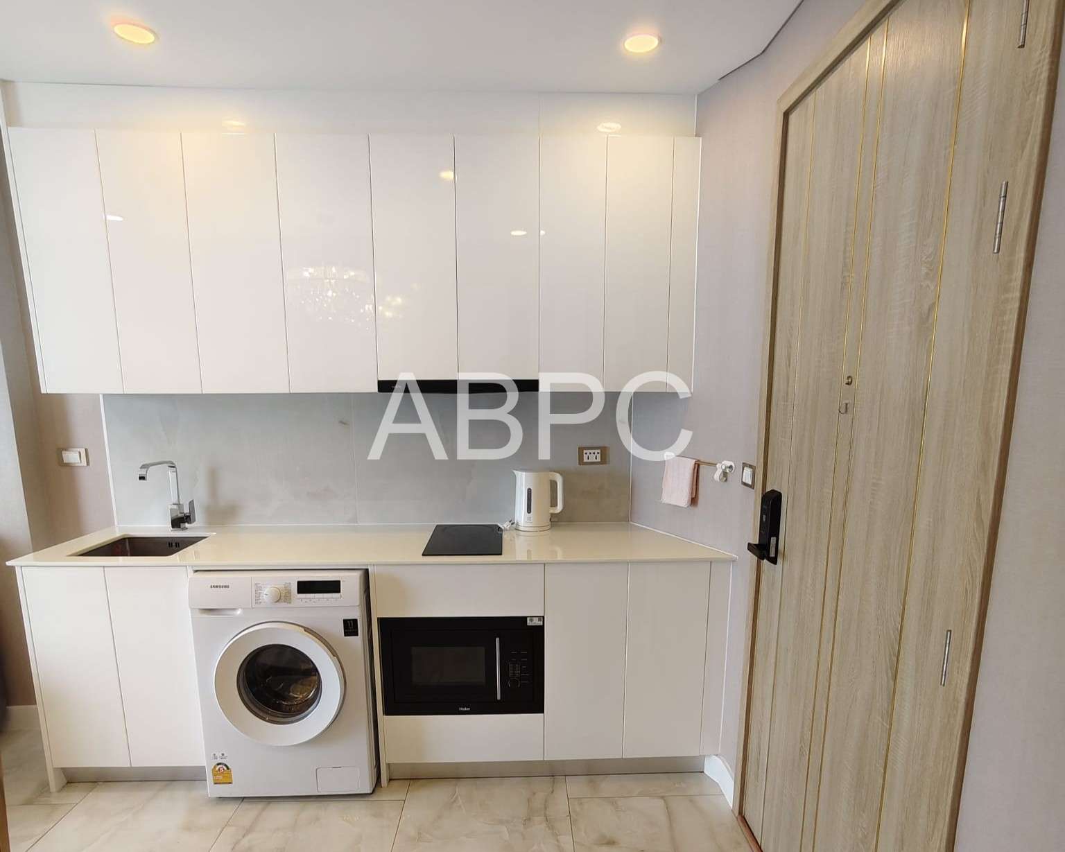 Sea View 1 Bedroom 1 Bathroom in Jomtien for rent in Jomtien