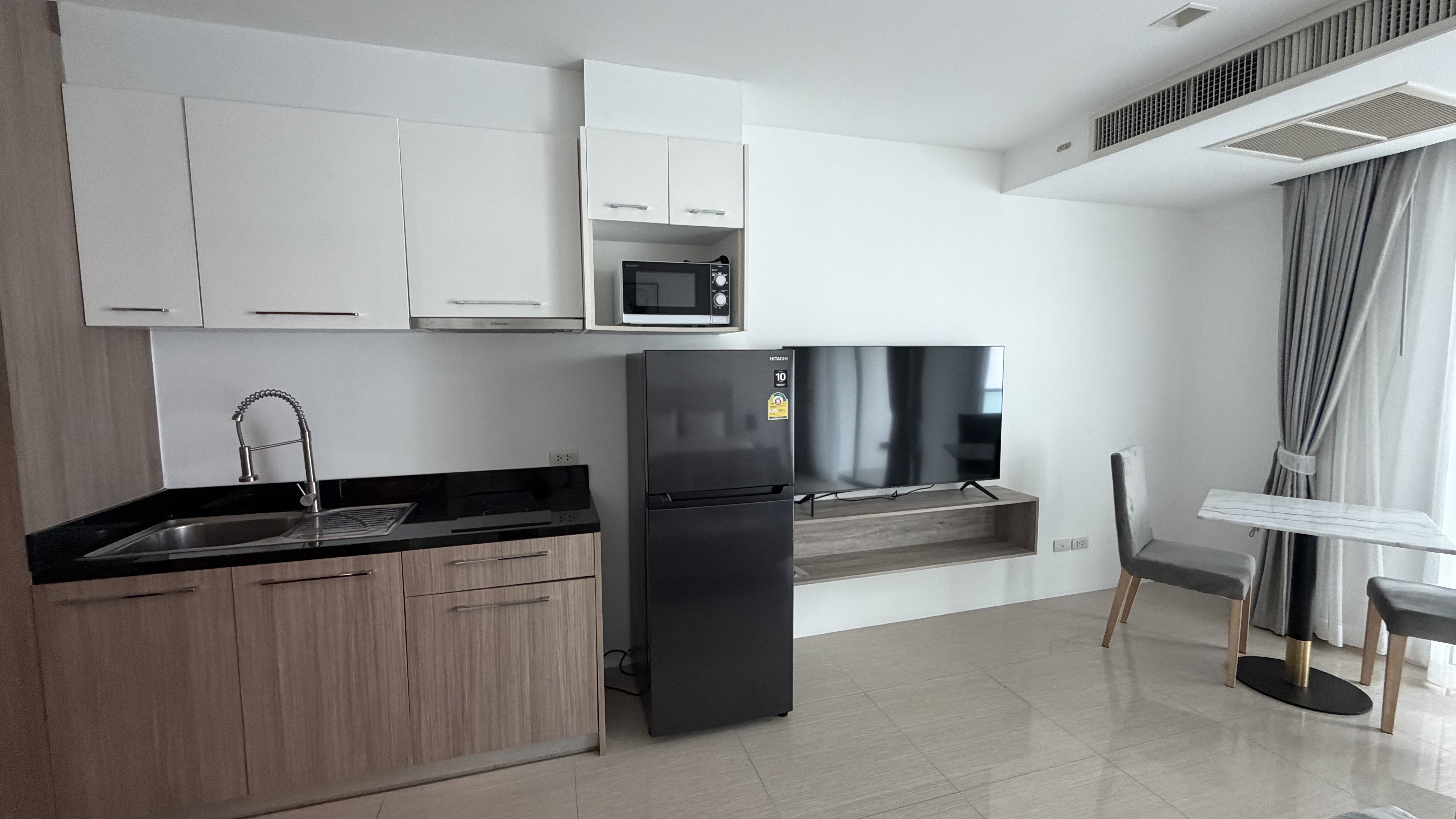 Studio Condo For Sale In Cosy Beach photo 15