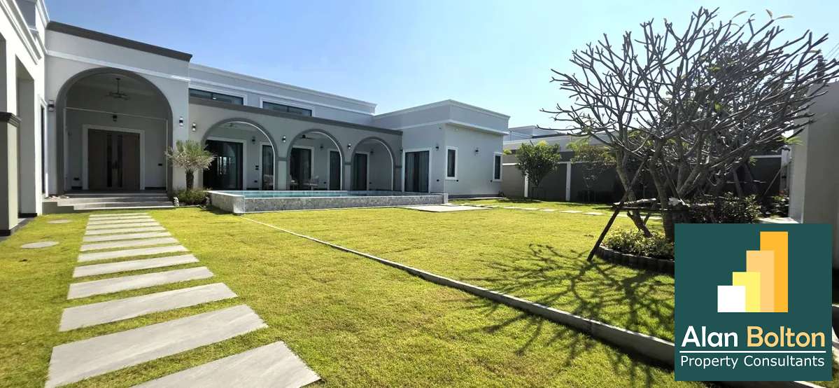 Brand New 6-Bedroom Luxury Pool Villa – Mabprachan Lake