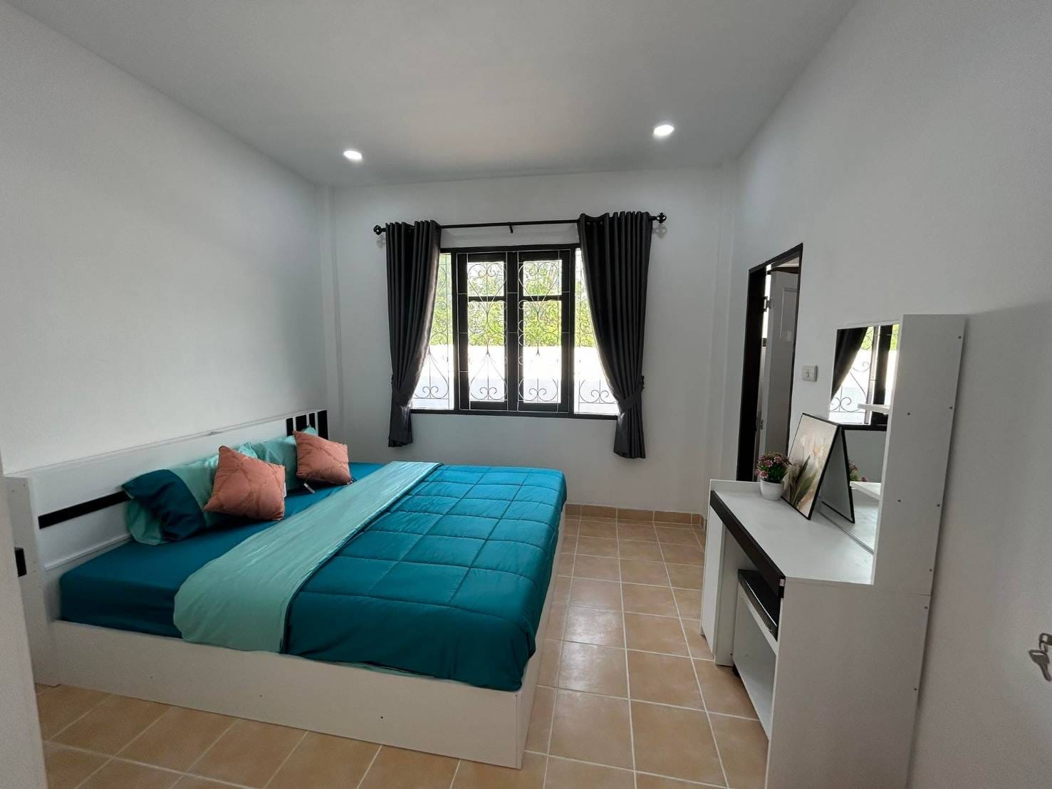 3 Bed 2 Bath House In East Pattaya photo 9