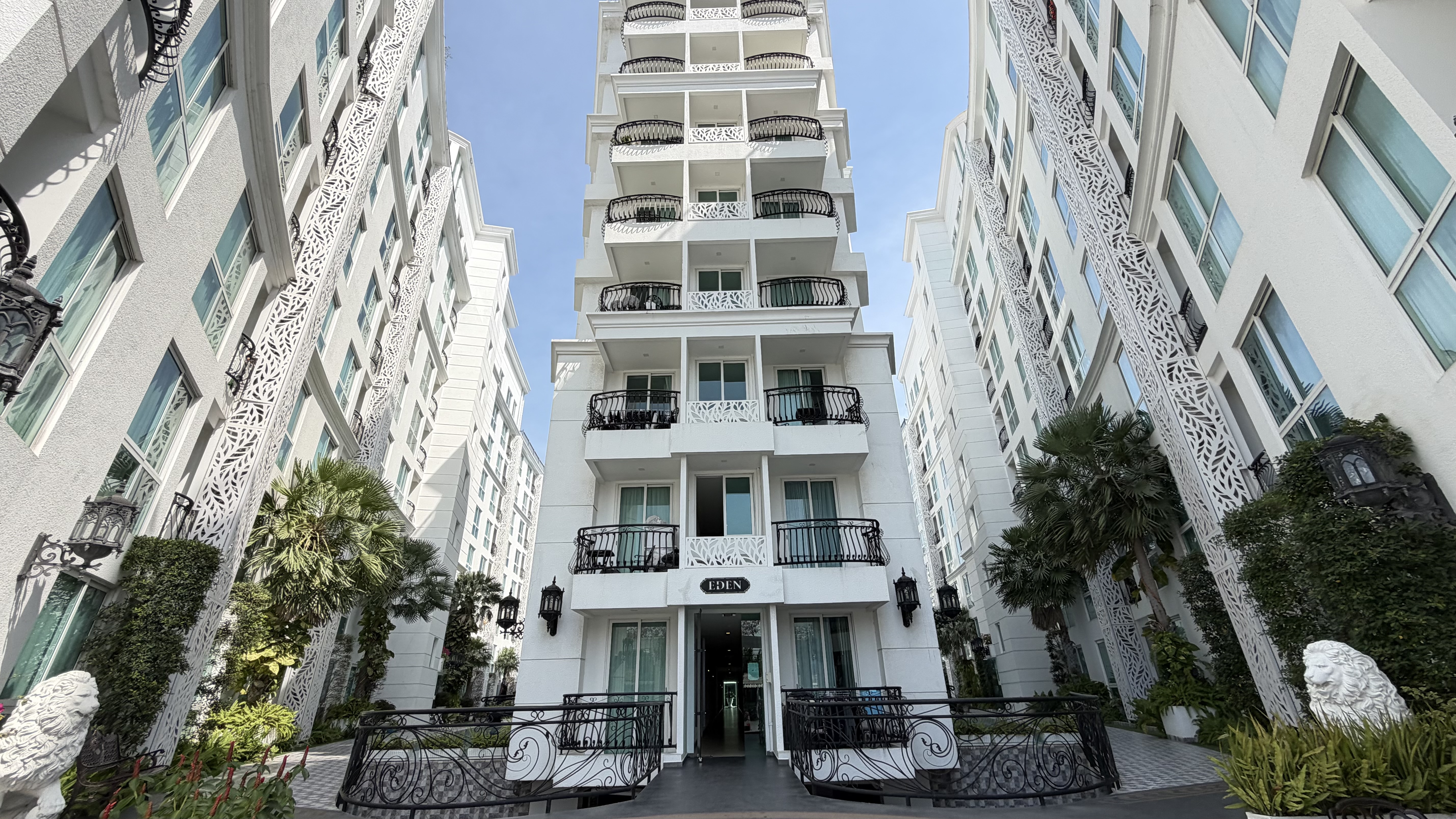 One bedroom condominium for rent in South Pattaya photo 18
