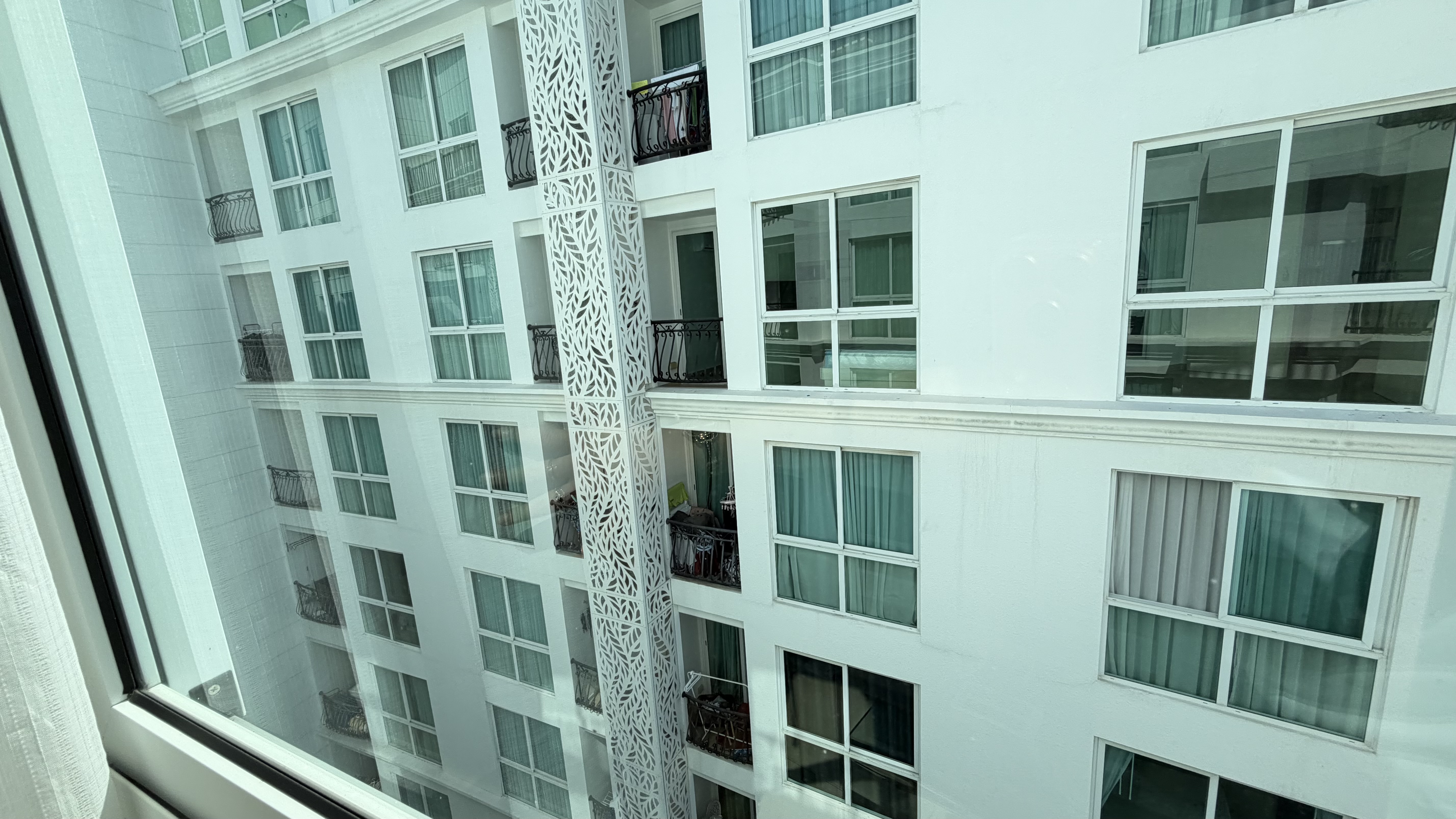 One bedroom condominium for rent in South Pattaya photo 30
