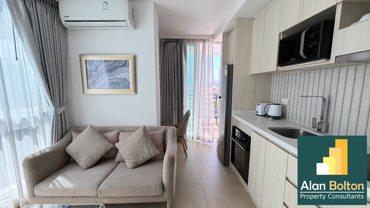 One bedroom condominium for rent in South Pattaya photo 11