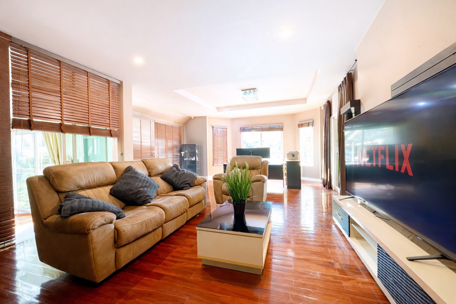 Platinum Villa House 7 Bedrooms For Sale Set on a Generous Approx 1,200 SQM Location Just Off The Main Road photo 35