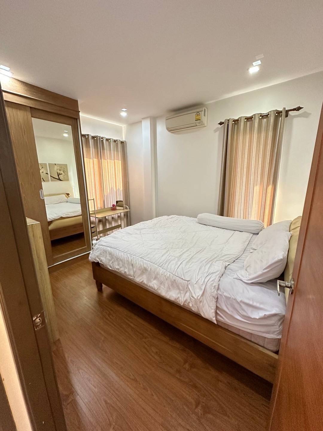 3 Bedroom Pool Villa For sale In East Pattaya photo 23
