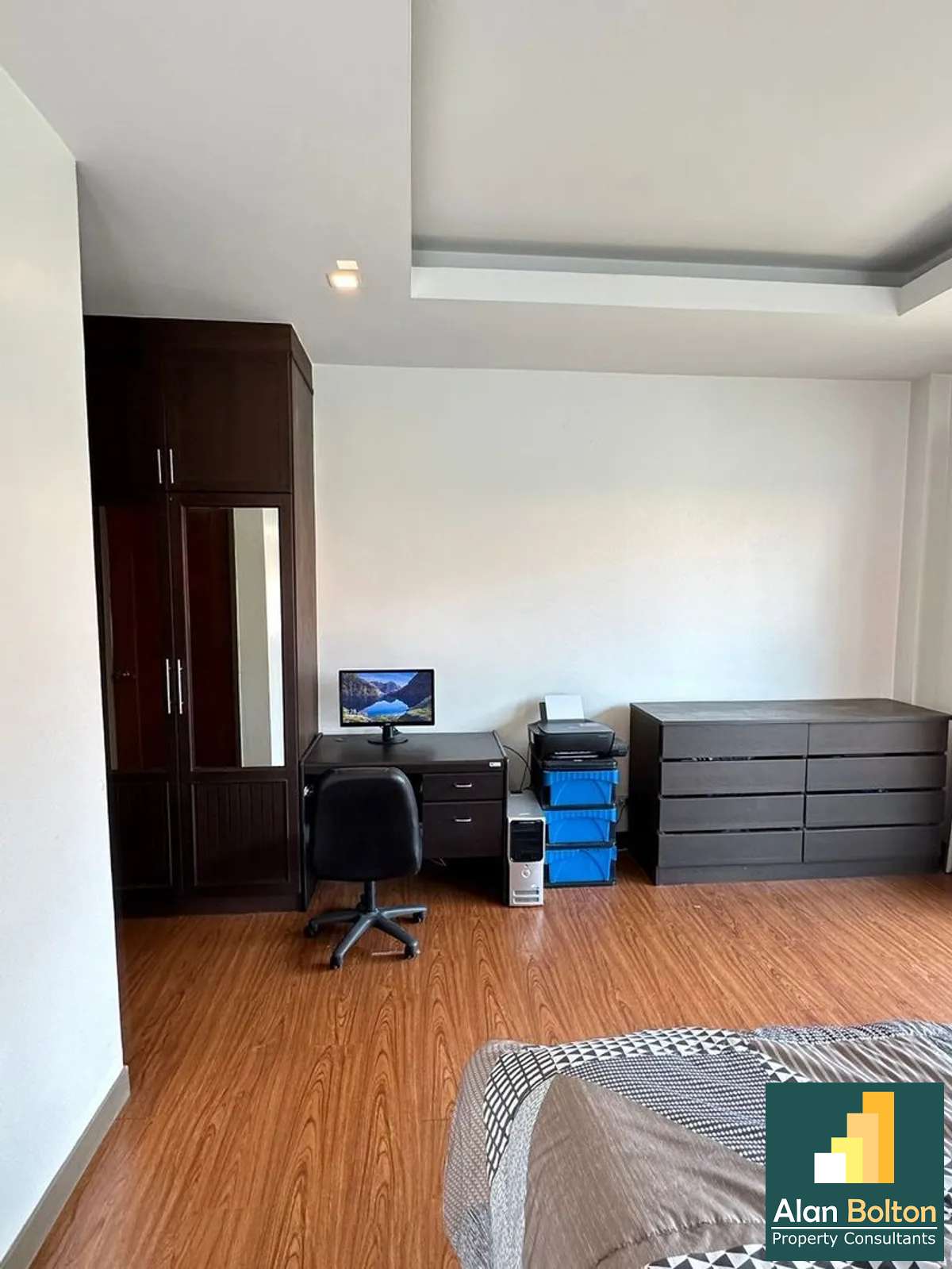 3 Bedroom Pool Villa For sale In East Pattaya photo 3