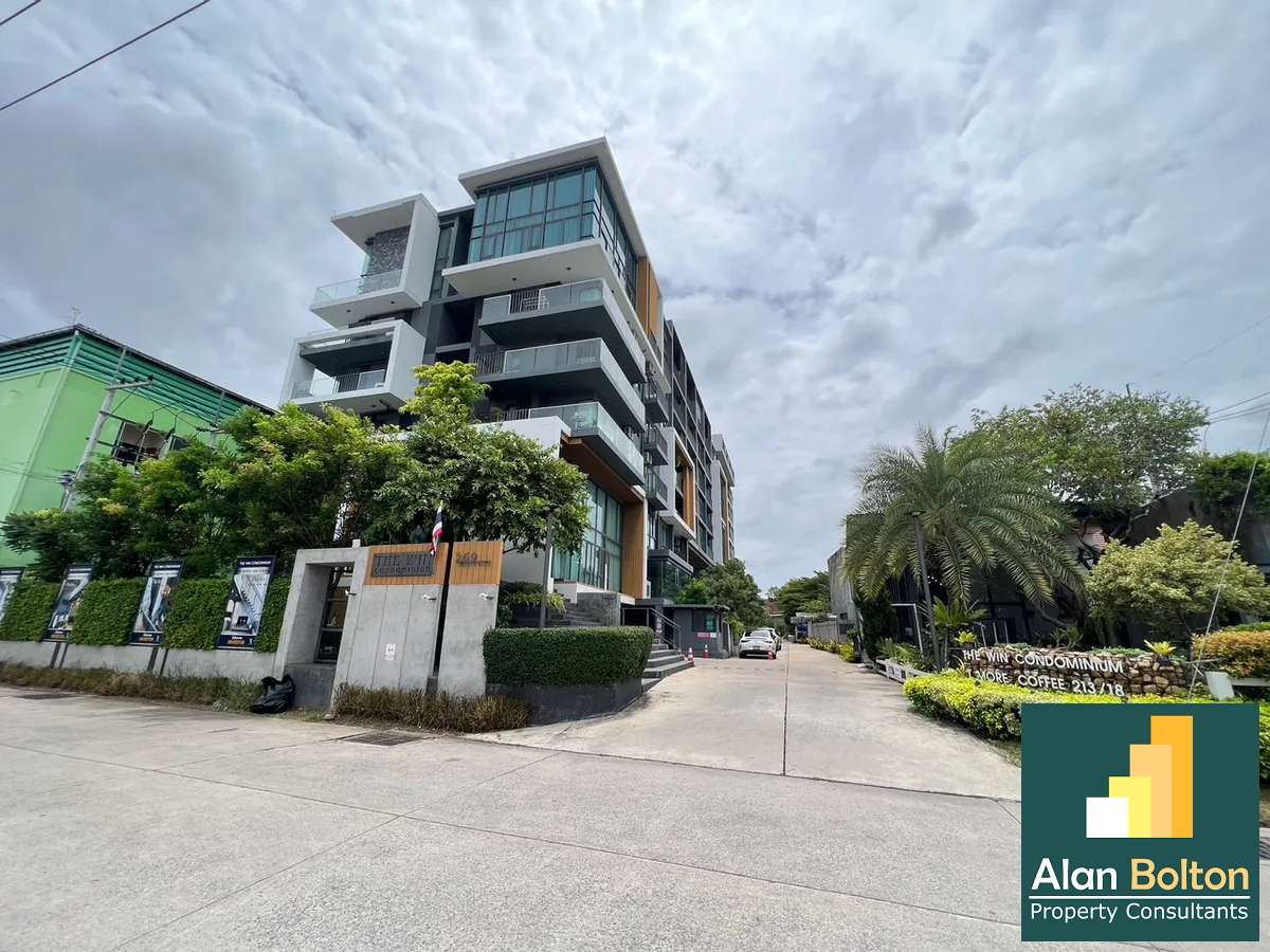 Duplex 2 Floor 2 Bedroom 3 Bathroom  in East Pattaya