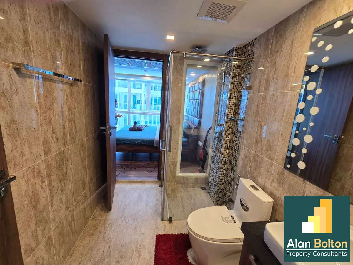 Pool View 2 Bed 2 Bath in Central Pattaya photo 9
