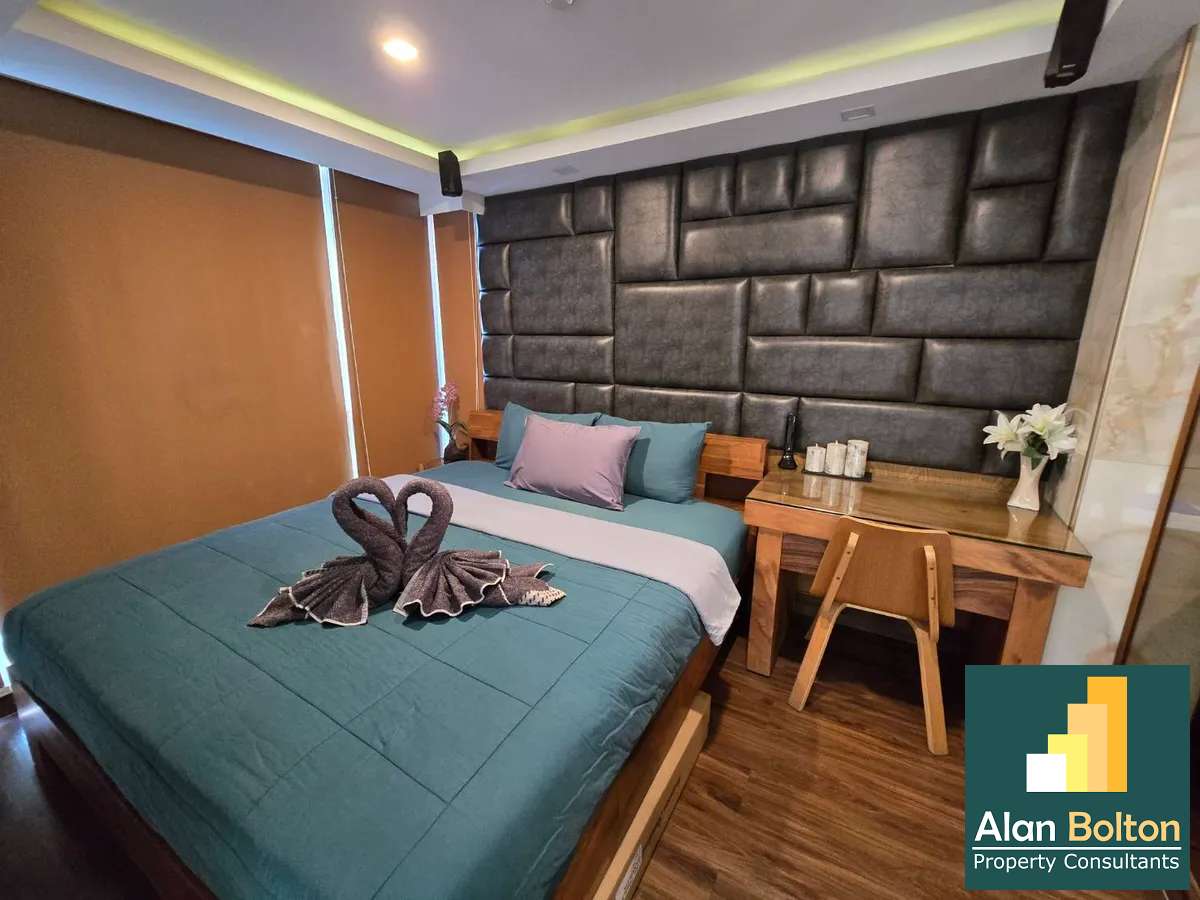Pool View 2 Bed 2 Bath in Central Pattaya photo 17
