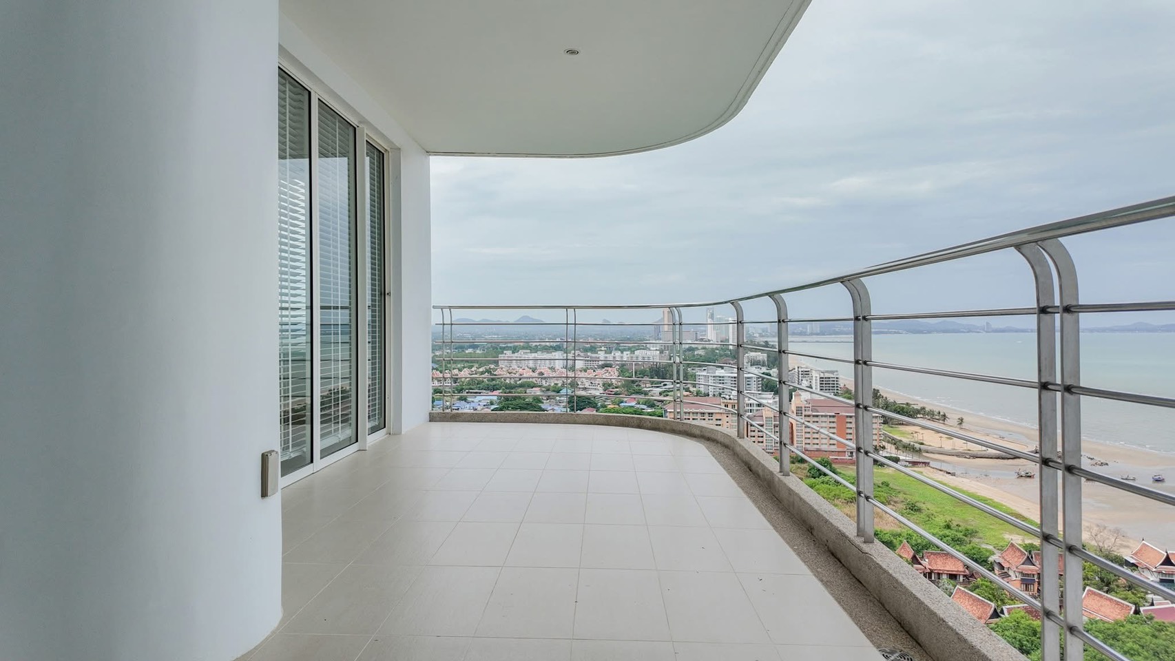 2 Bedroom 2Bathroom at La Royal Beach Condo photo 19