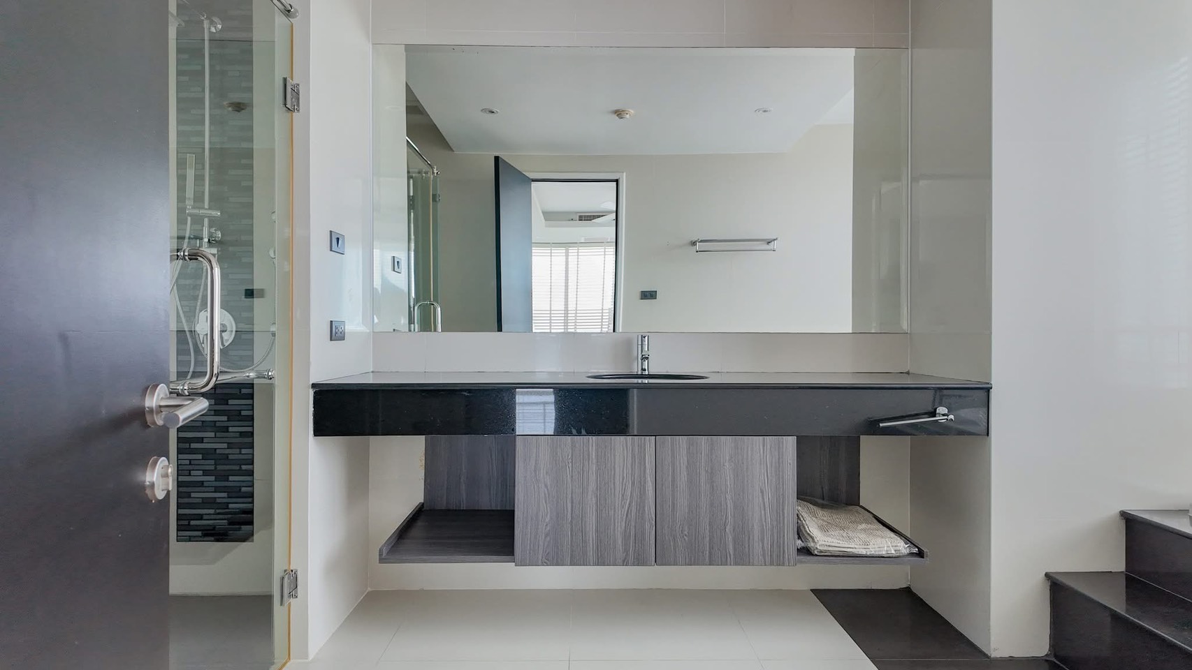2 Bedroom 2Bathroom at La Royal Beach Condo photo 23
