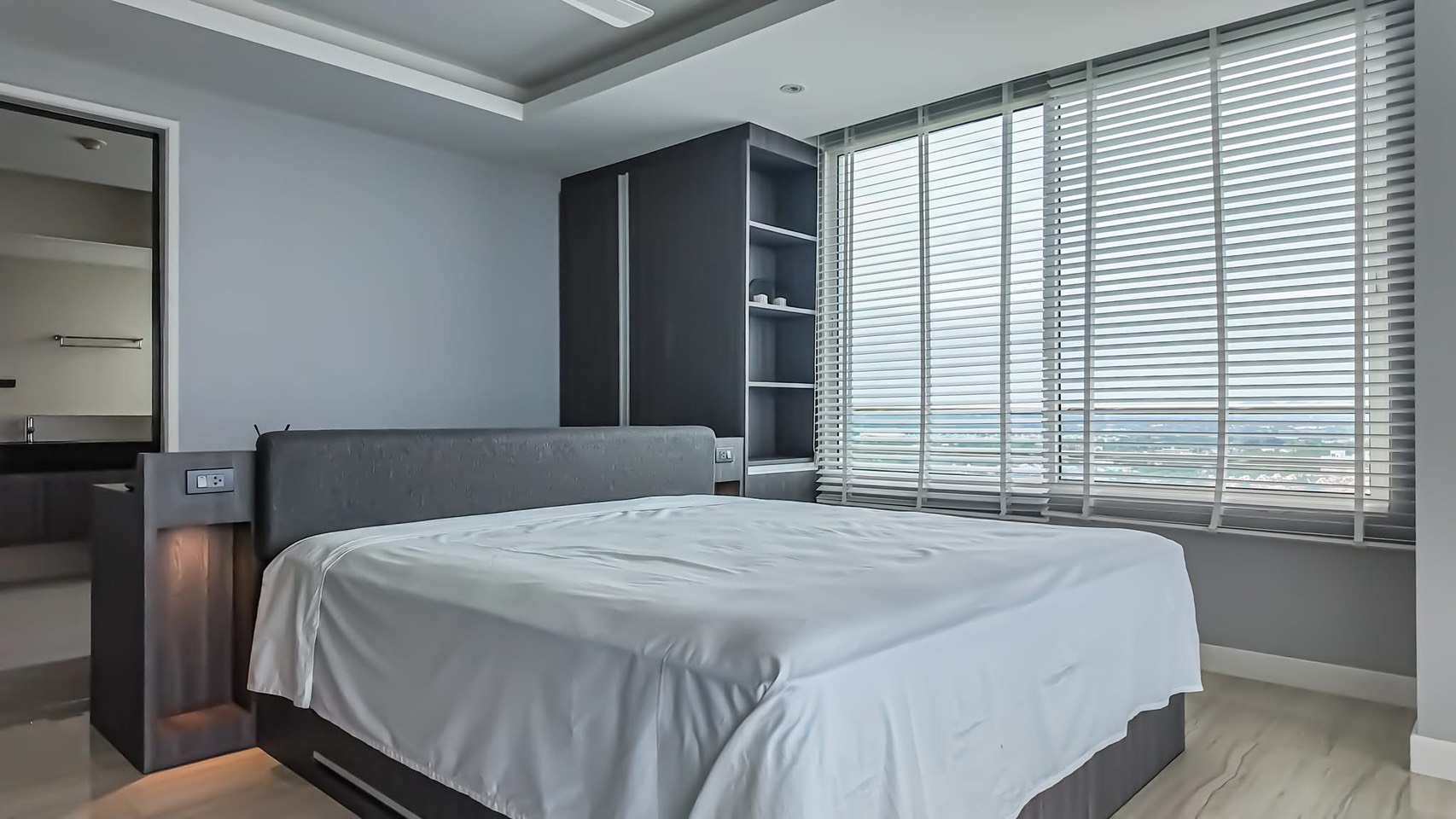 2 Bedroom 2Bathroom at La Royal Beach Condo photo 26